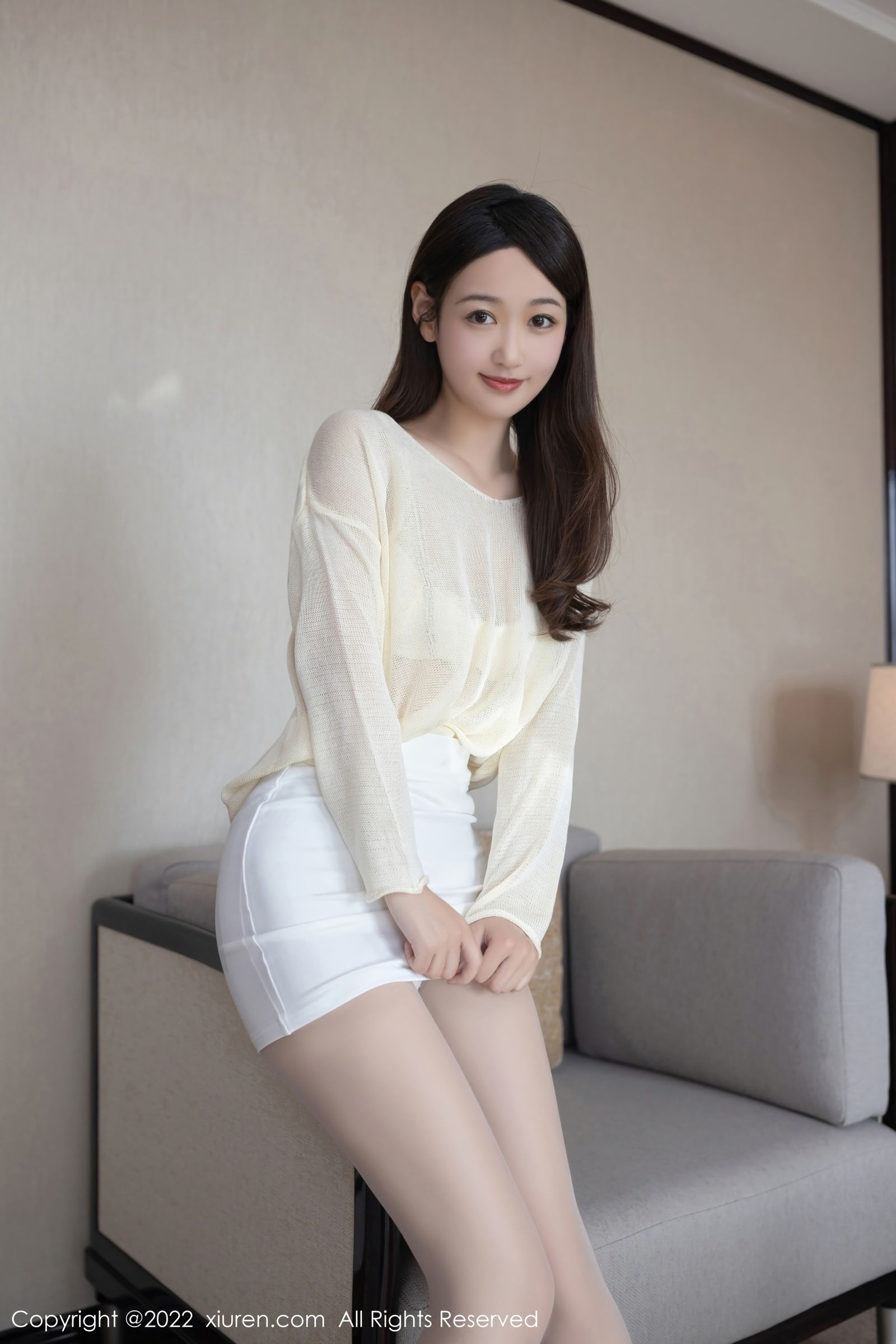Vol. 4884 唐安琪 | Page 2
