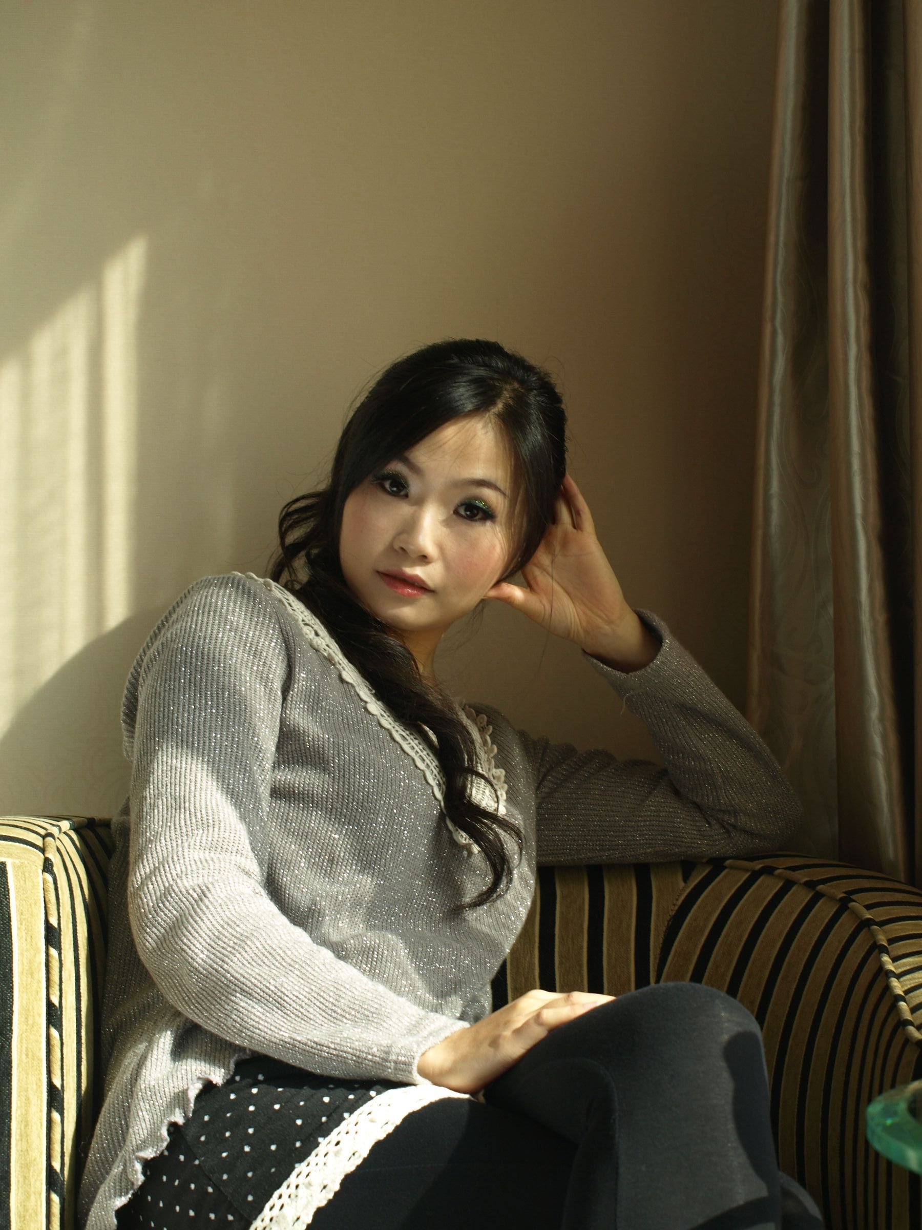 国模沈真大尺度人体私拍套图 | Page 3