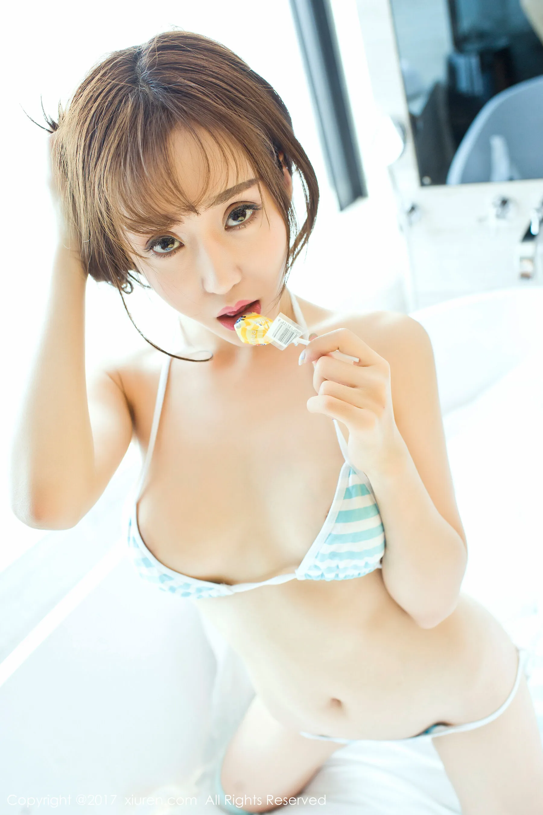 Vol. 0746 顾灿 | Page 2