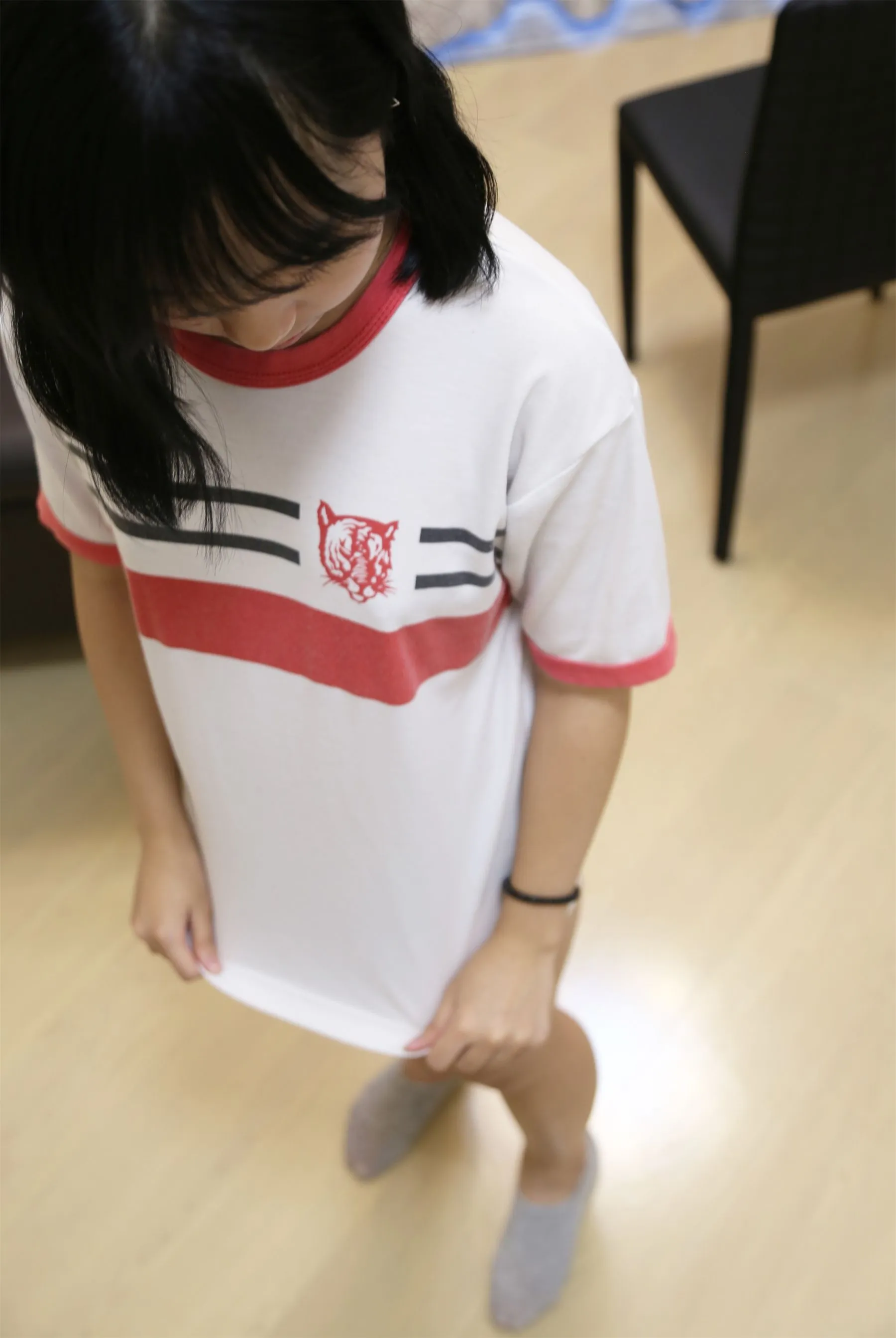 HK学妹大尺度人体私拍套图