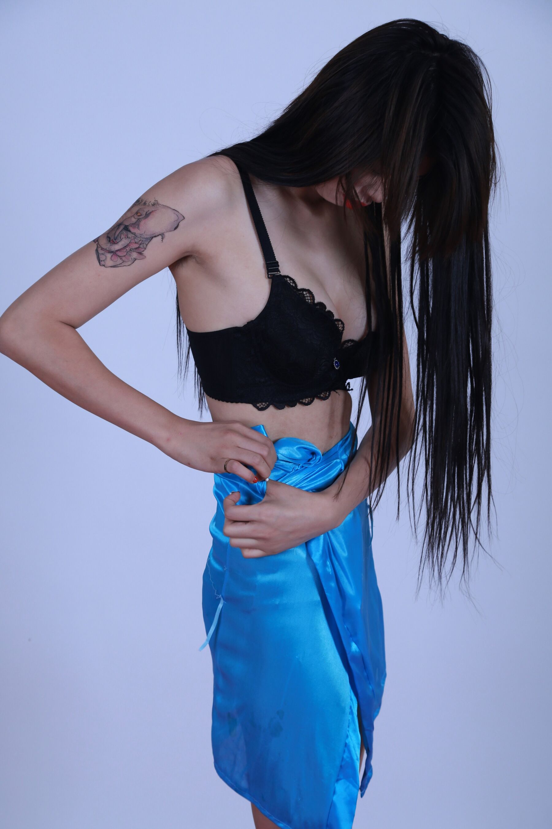 国模静蓝大尺度人体私拍套图