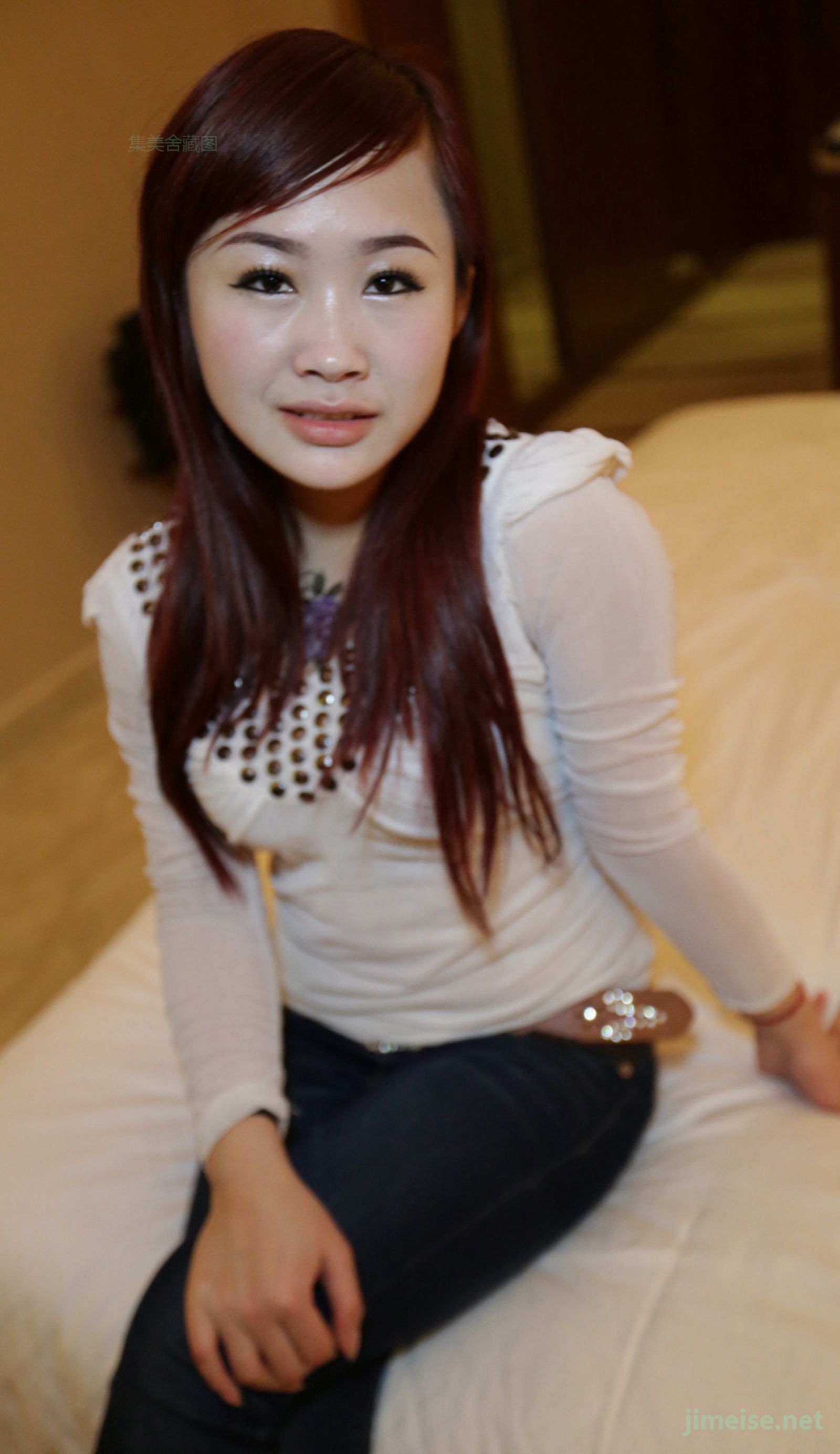 国模小小大尺度性爱人体私拍套图 | Page 3