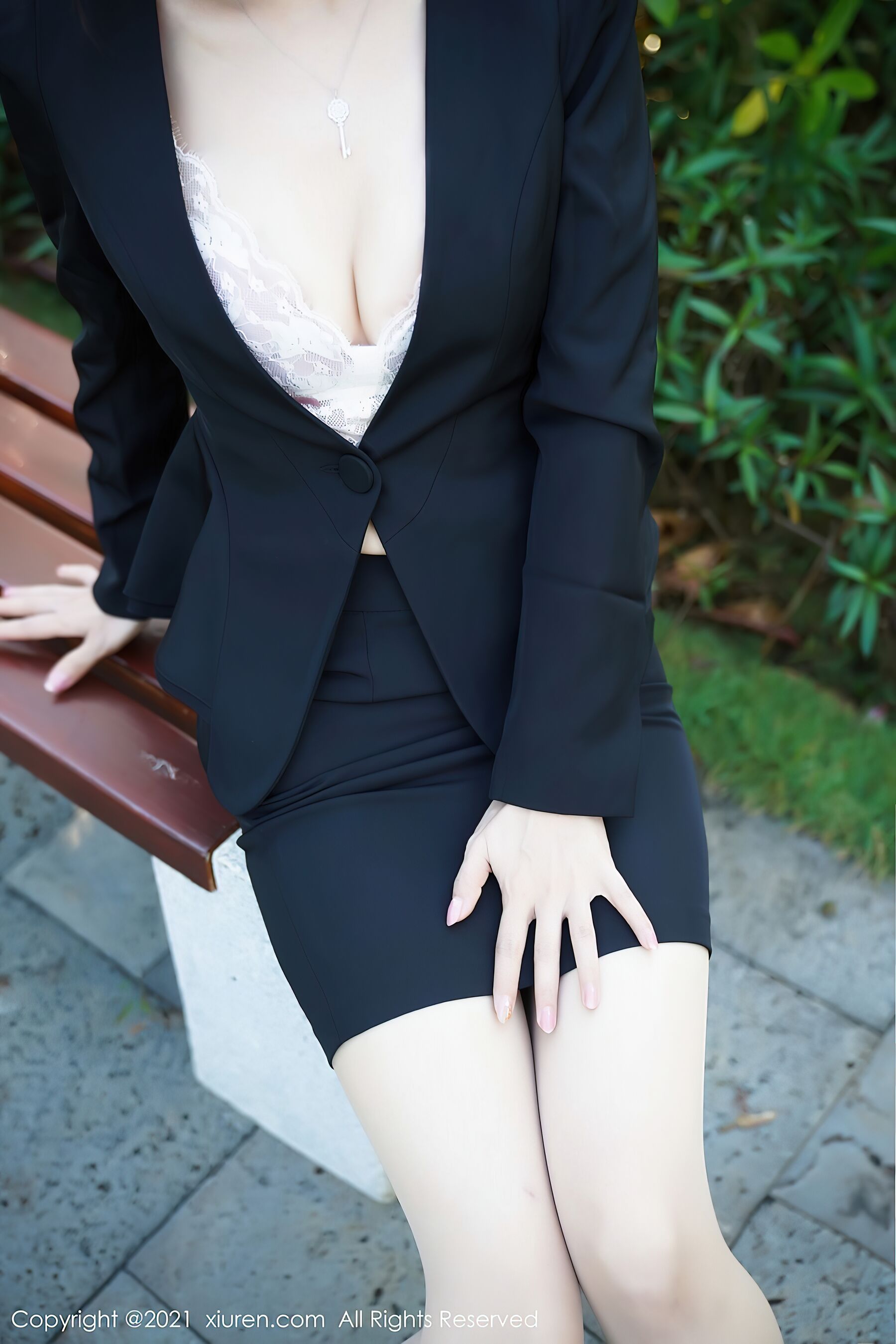 Vol. 3077 张雨萌 | Page 2