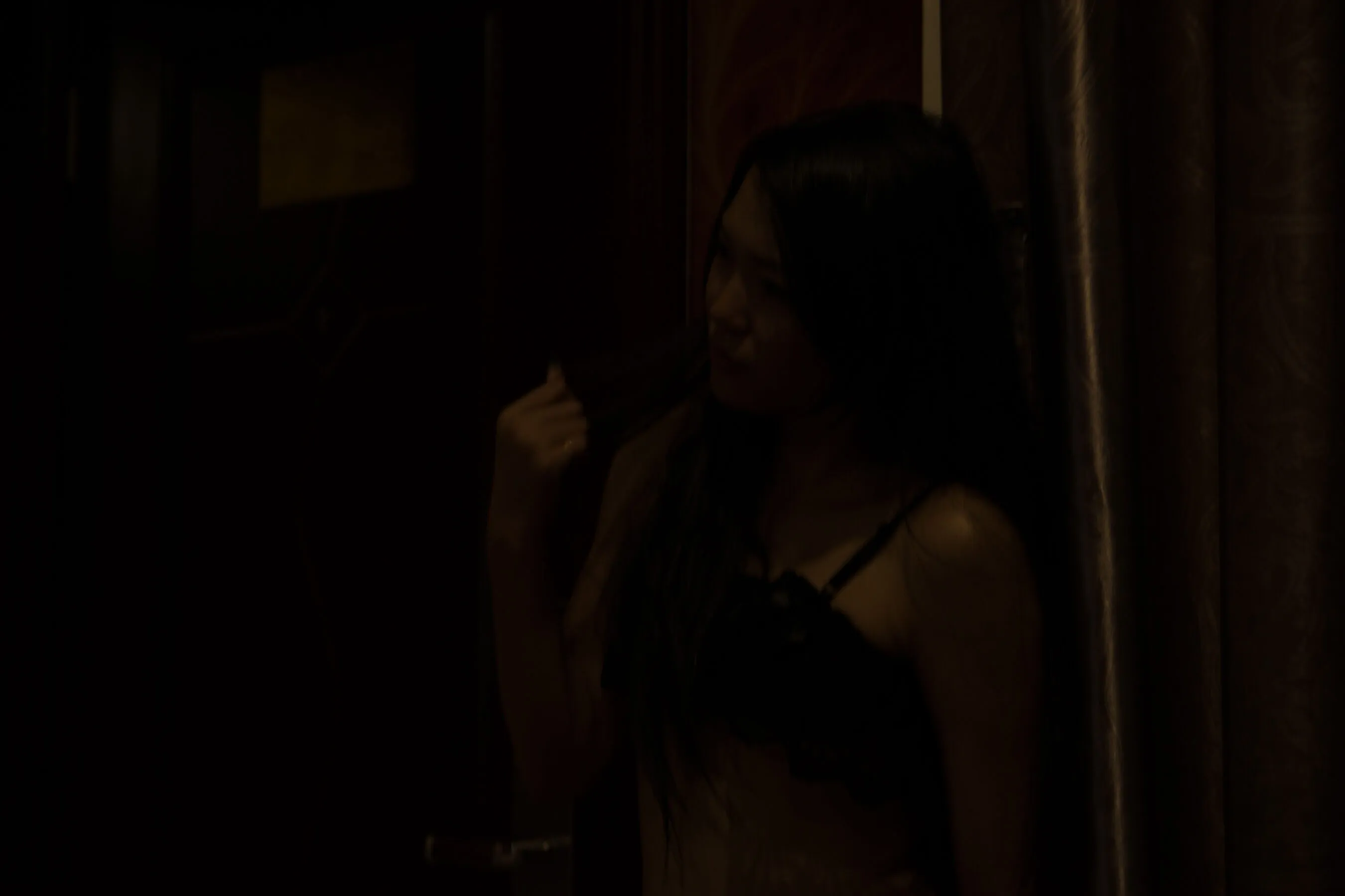 国模唐盈大尺度性爱人体私拍套图 | Page 4