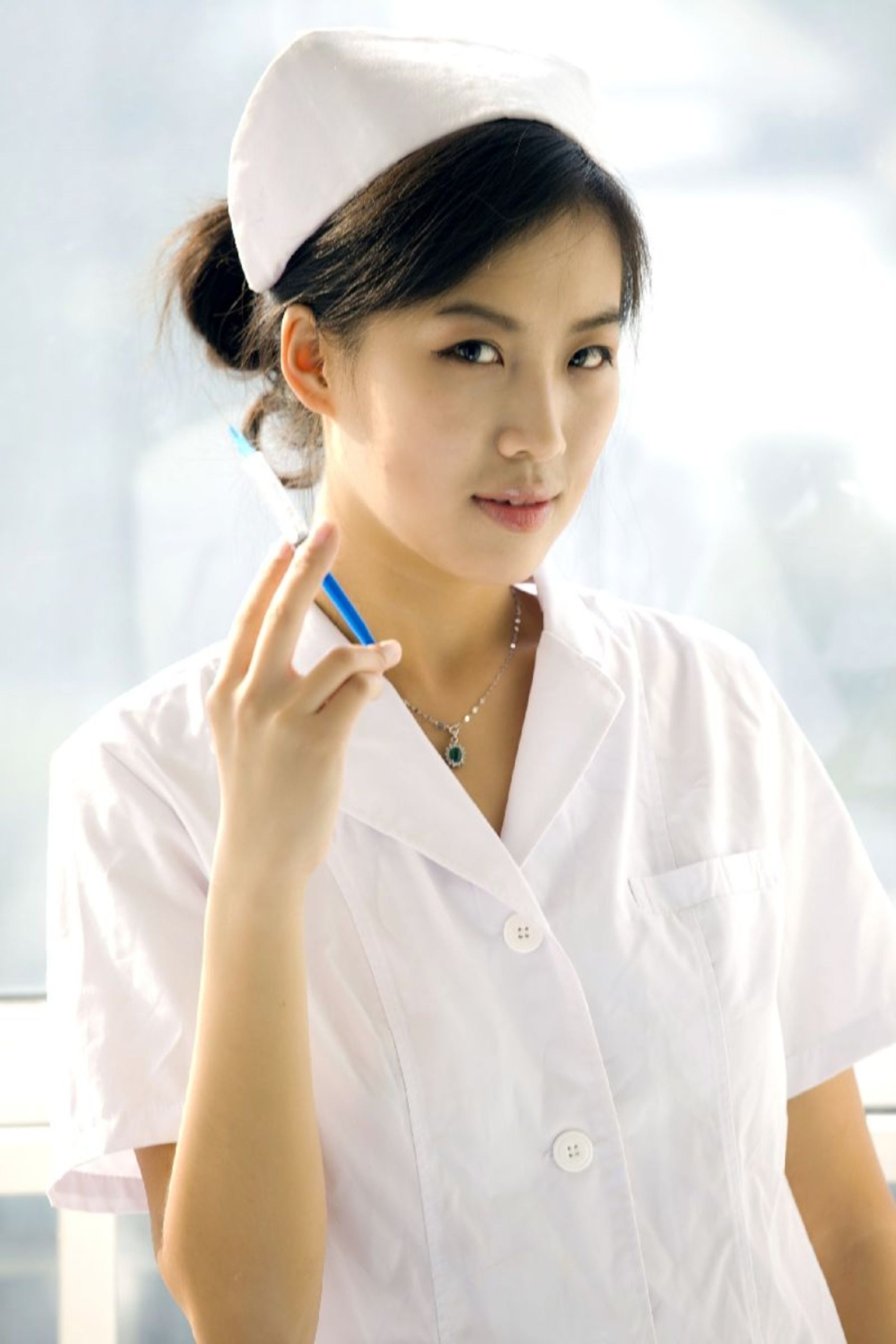 国模优优大尺度人体私拍套图 | Page 2