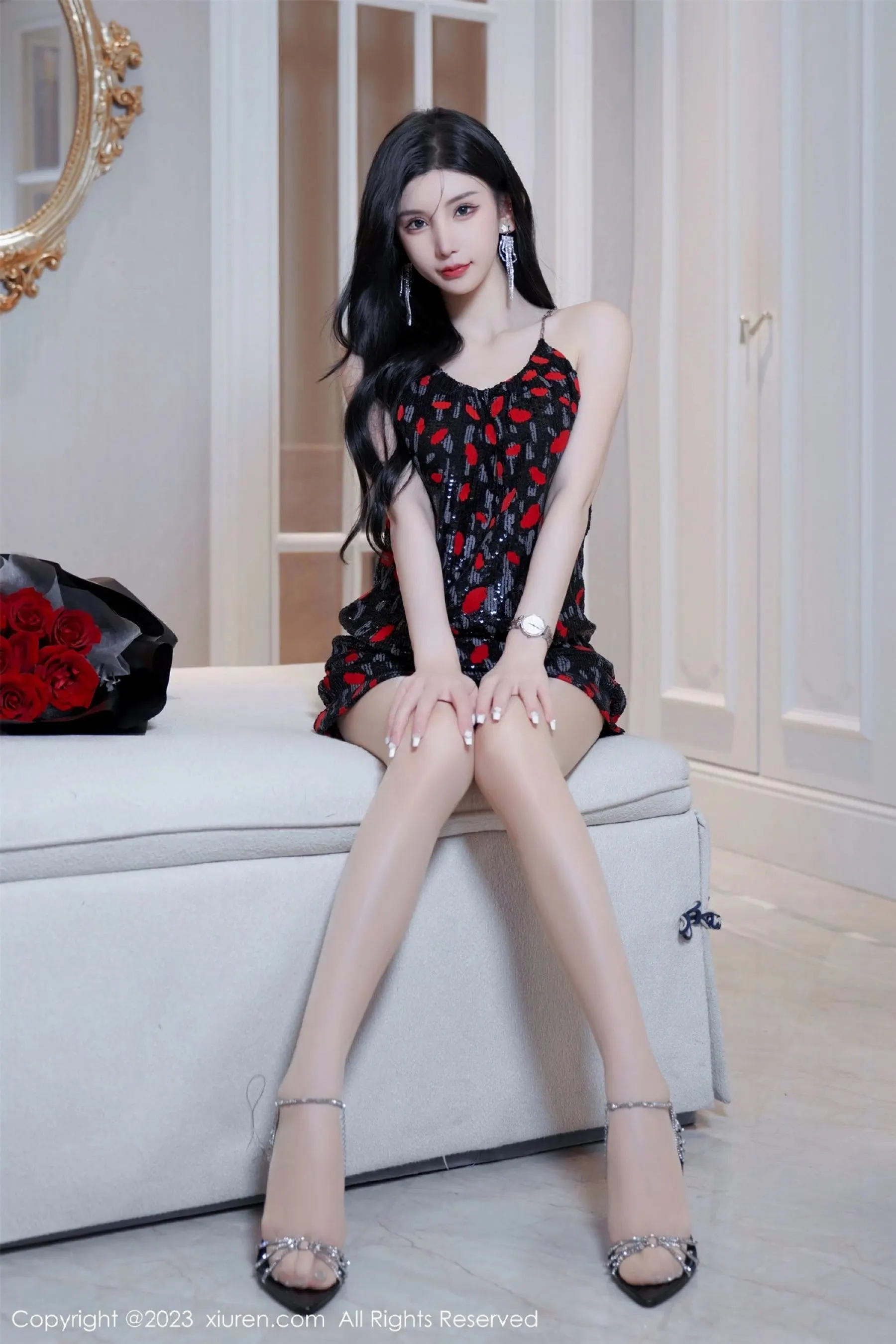 Vol. 6894 周於希Sally | Page 2