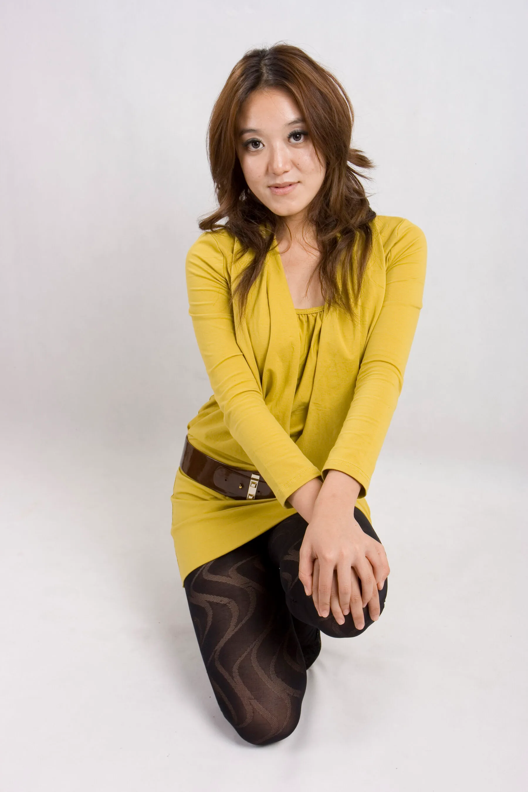 国模高行美人体私拍套图 | Page 2