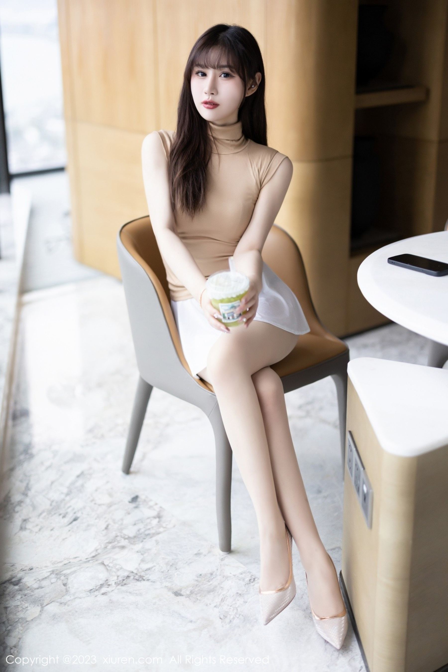 Vol. 7013 张欣欣 | Page 2
