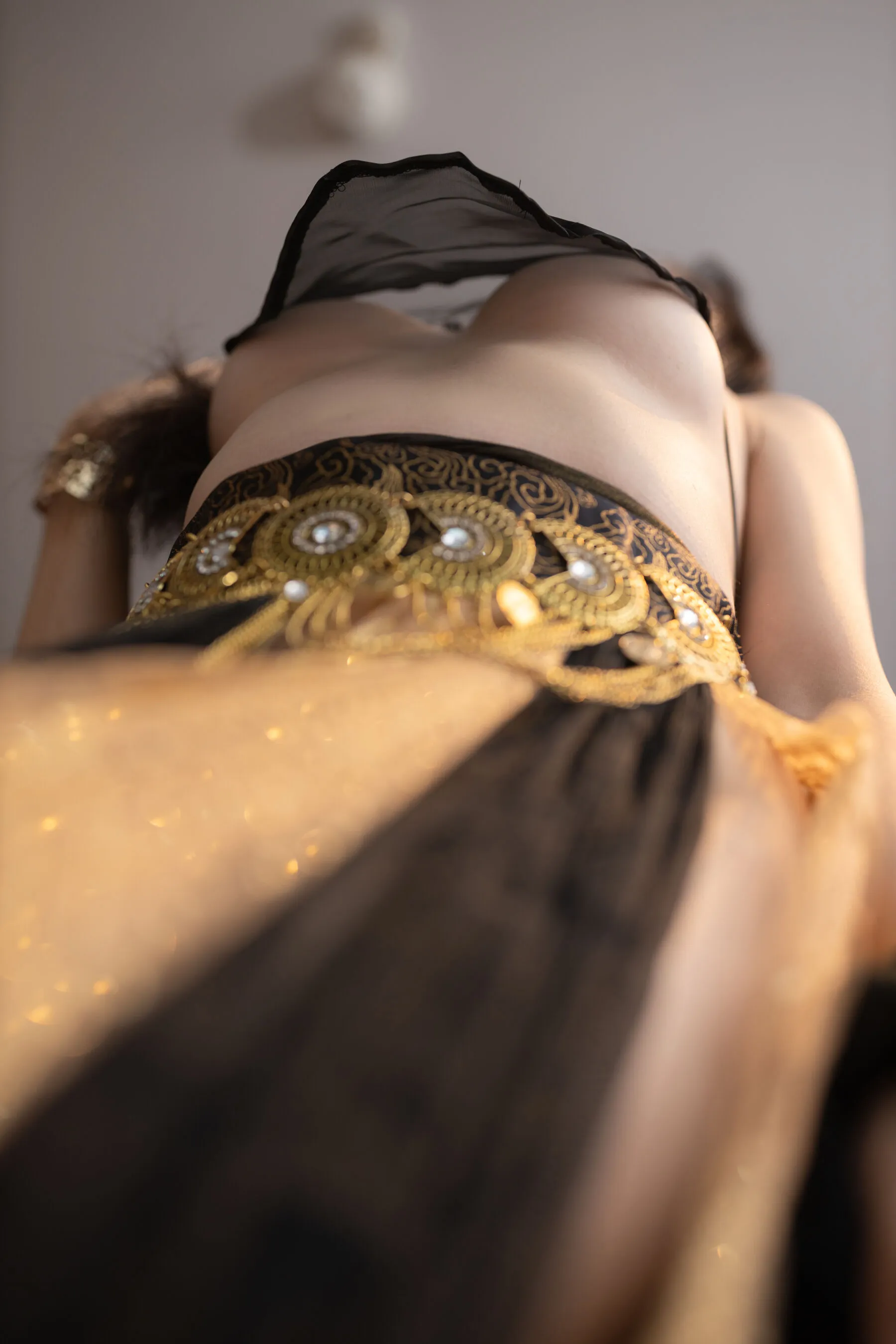 抖娘·利世《黑金西域》 | Page 3