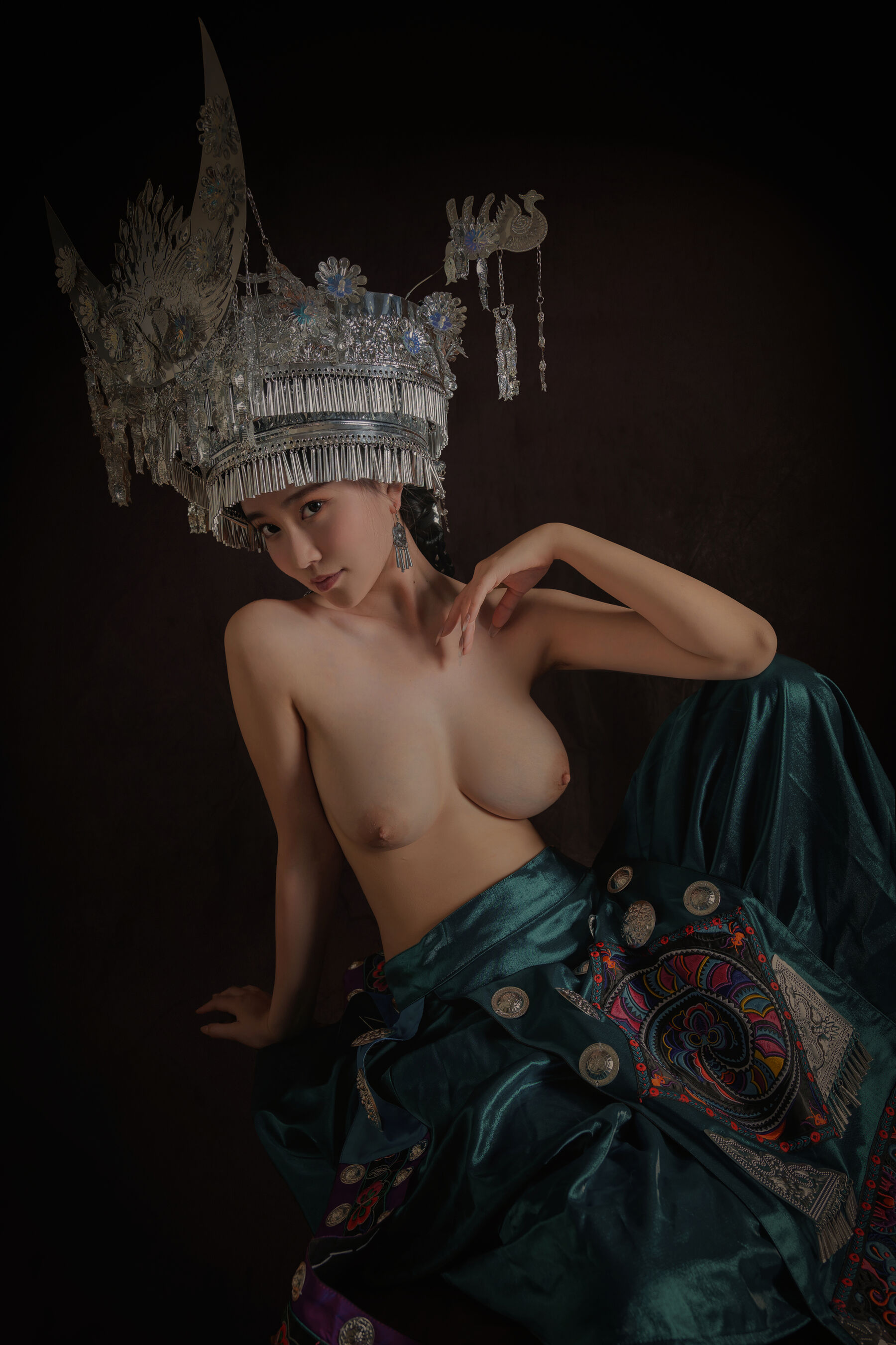 年年《苗疆少女》 | Page 5