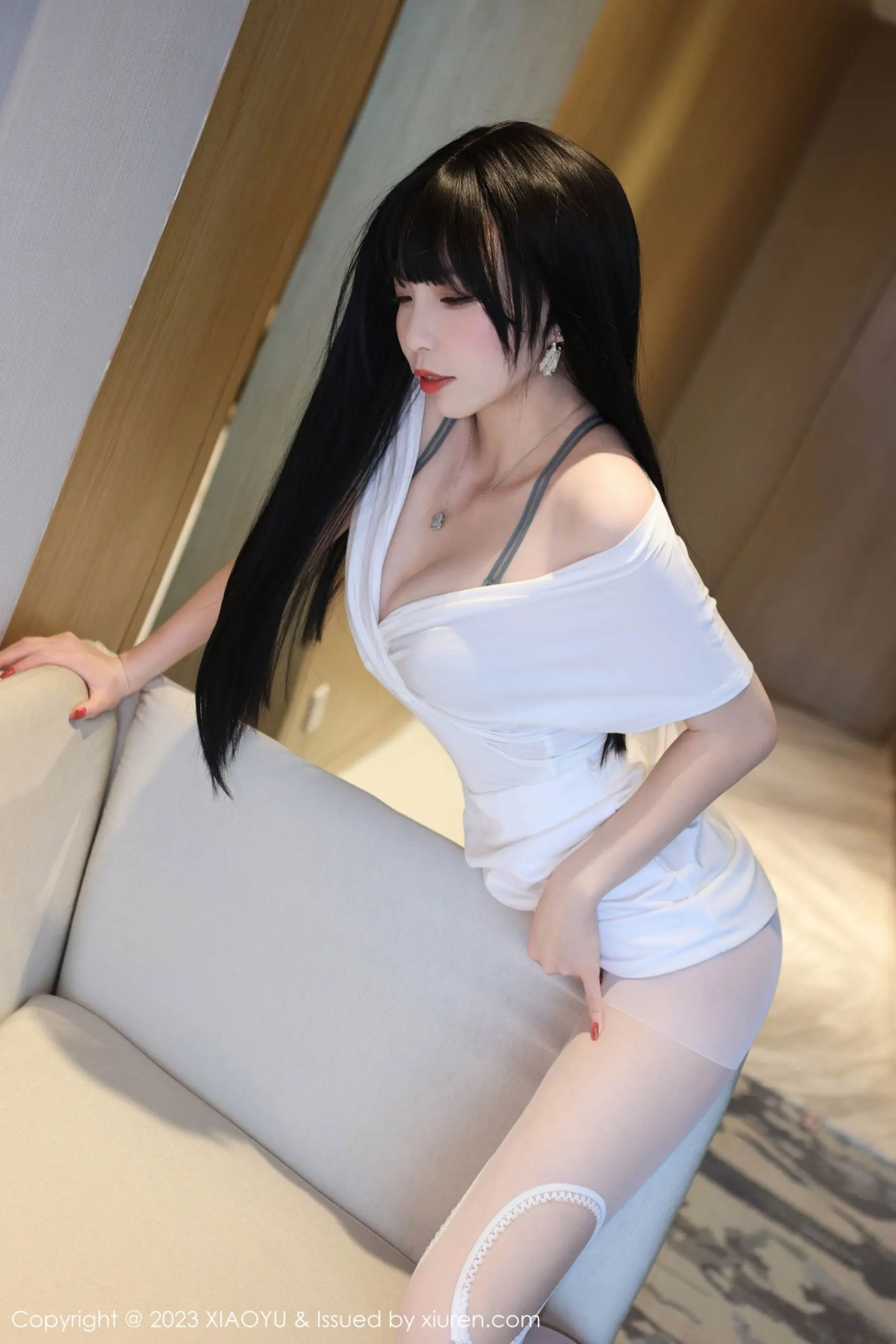 Vol. 6897 江七七 | Page 4