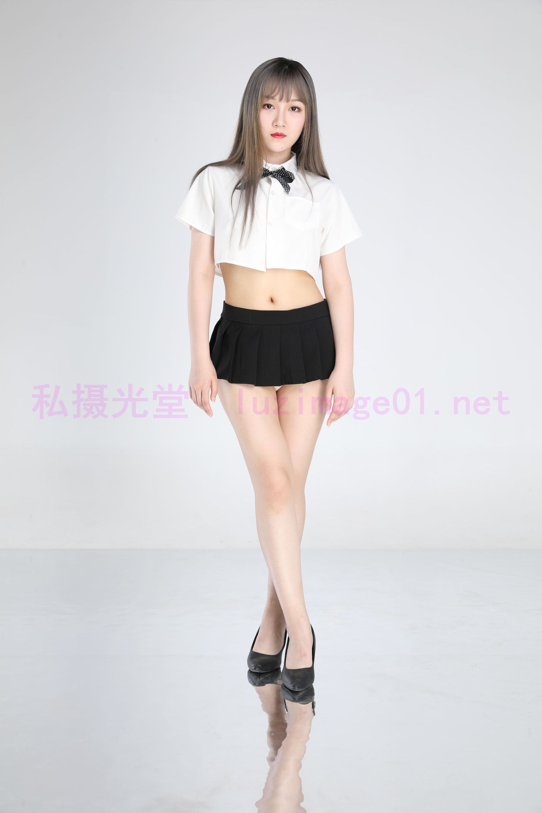 国模 yoyo 人体私拍套图 | Page 2