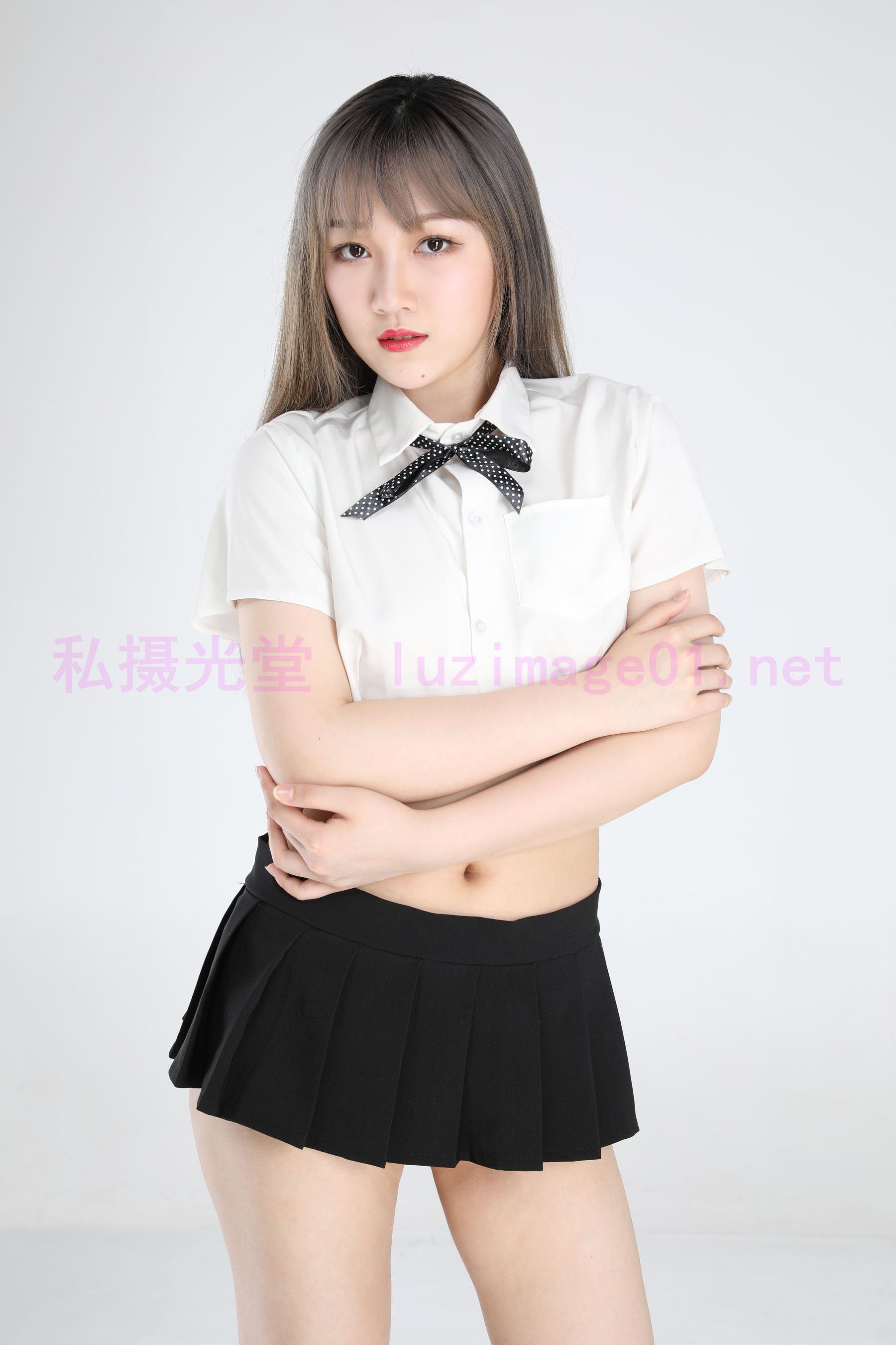 国模 yoyo 人体私拍套图 | Page 3