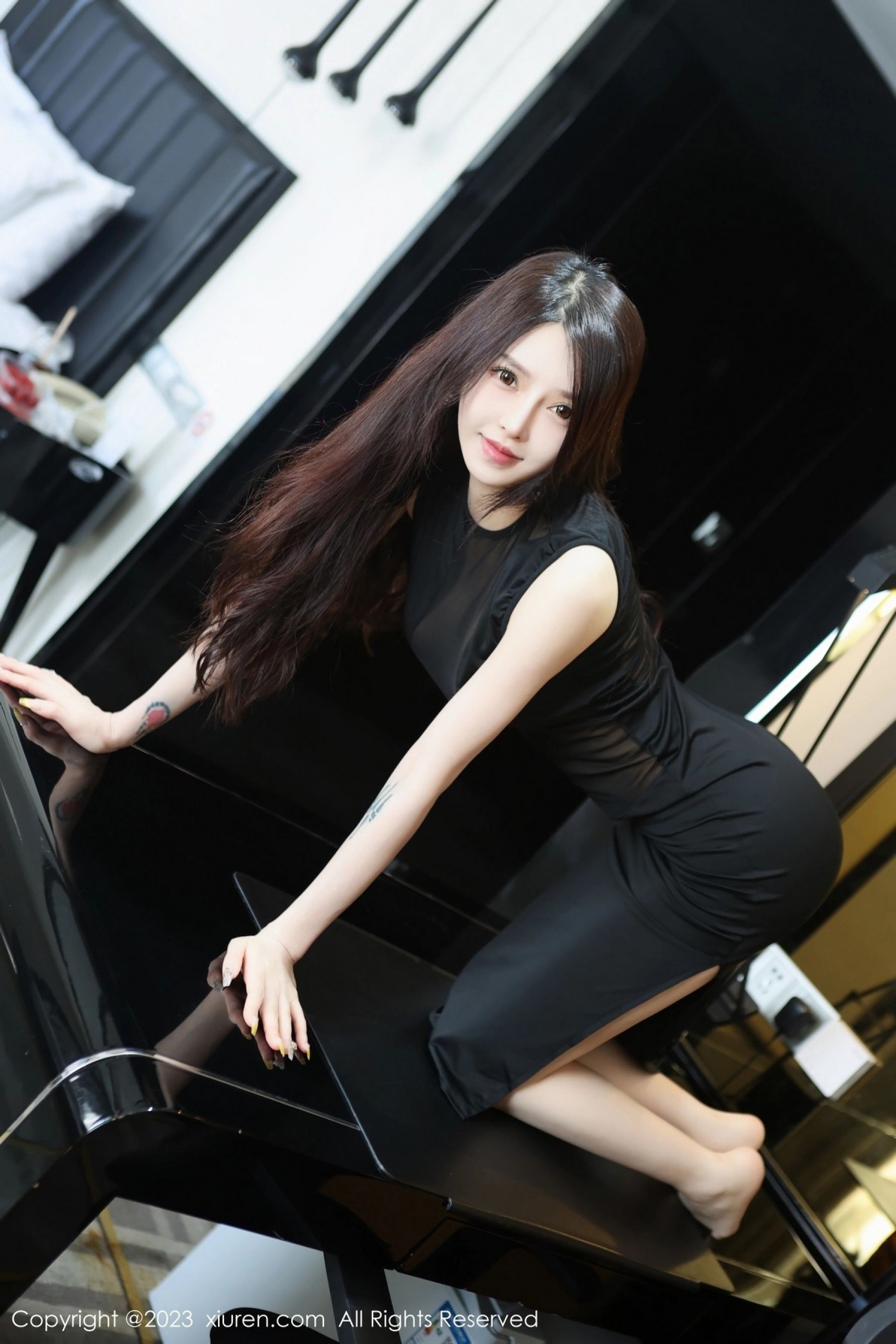 Vol. 6937 玉兔miki