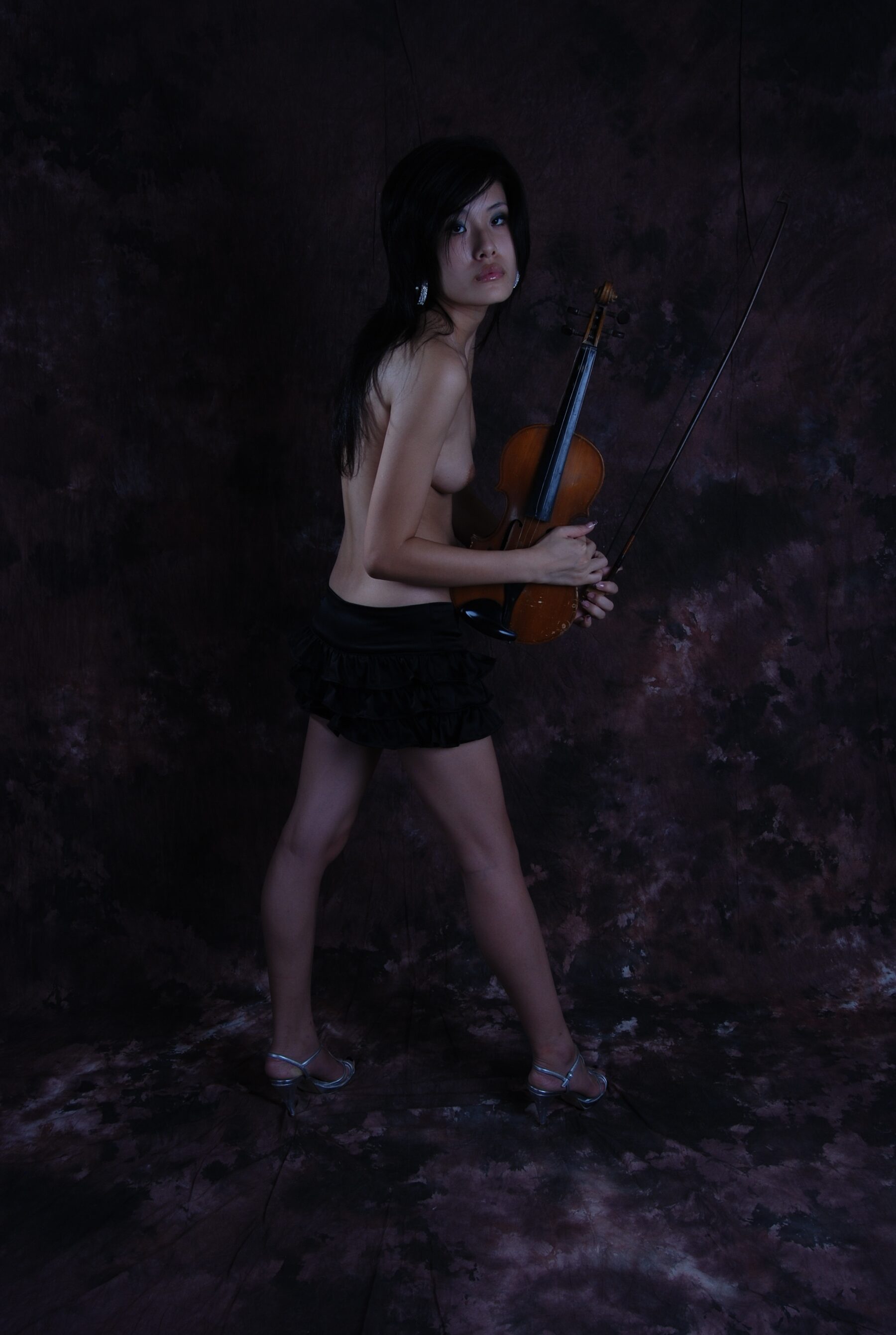 国模哓荷人体私拍套图 | Page 4