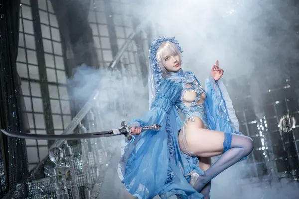阿包也是兔娘《冰雪2B》