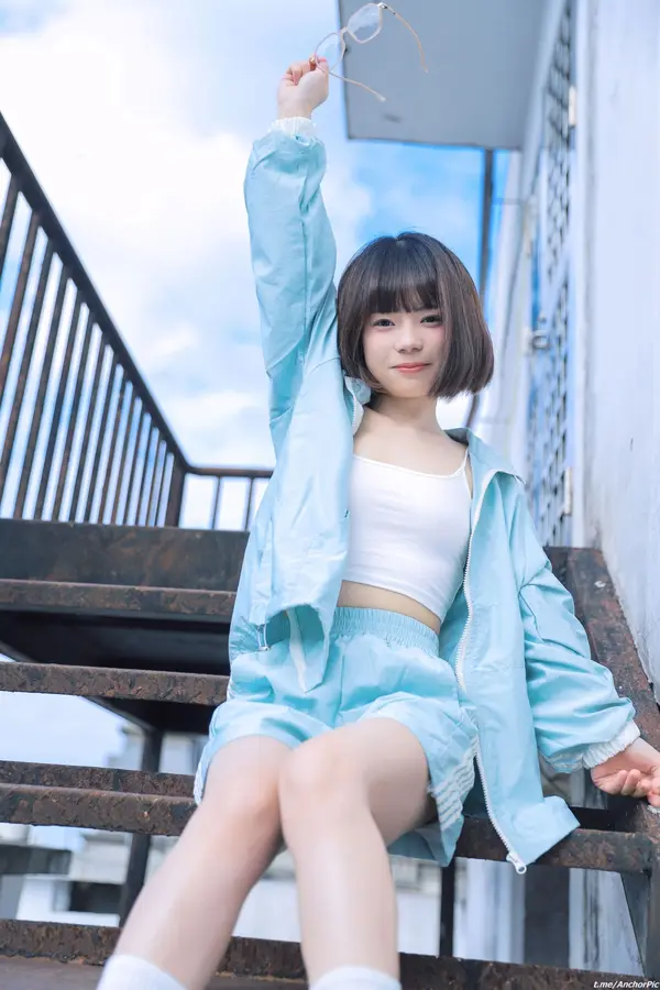 晓晓可可爱《天台》 | Page 2