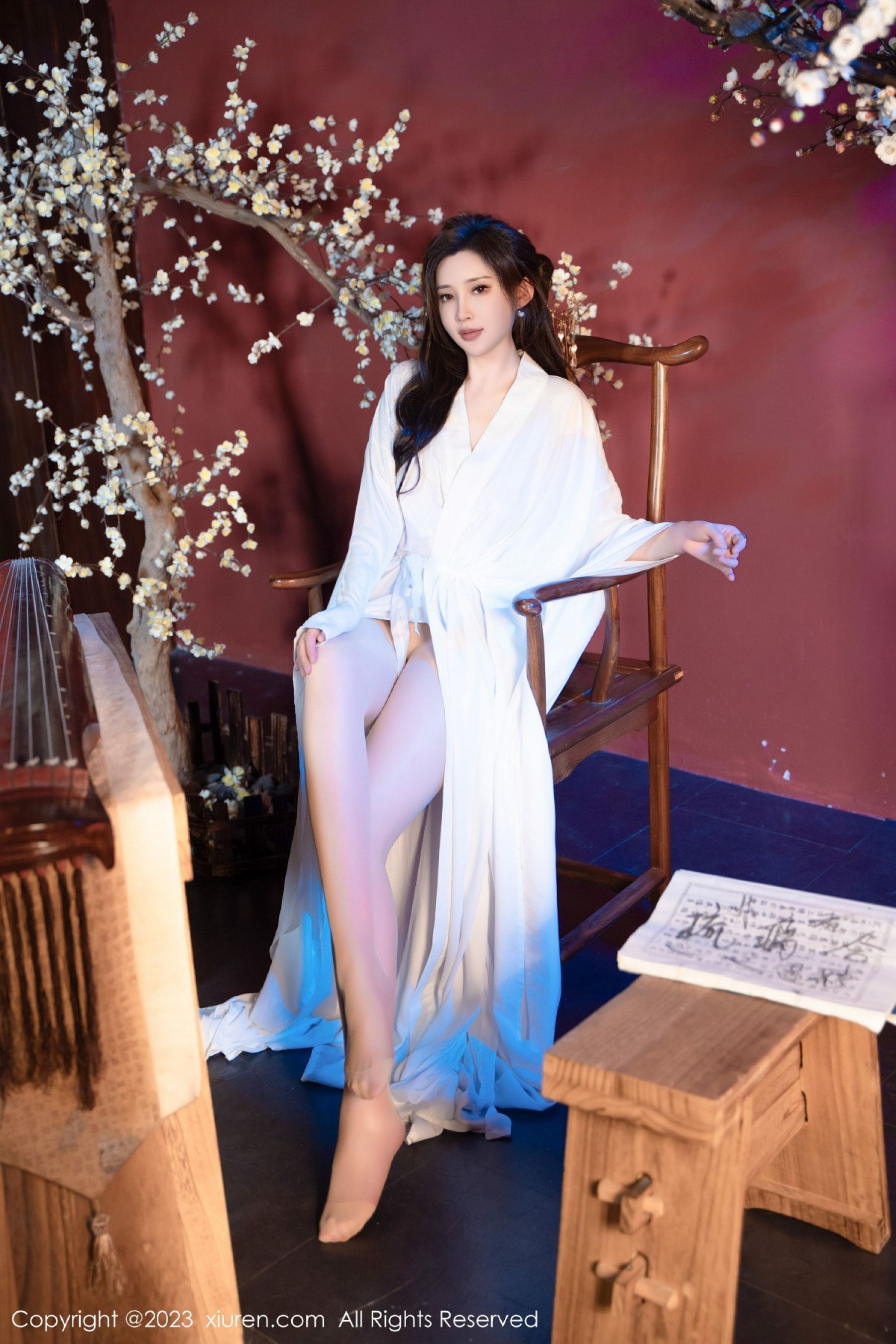 Vol. 7625 Carol周妍希 | Page 2