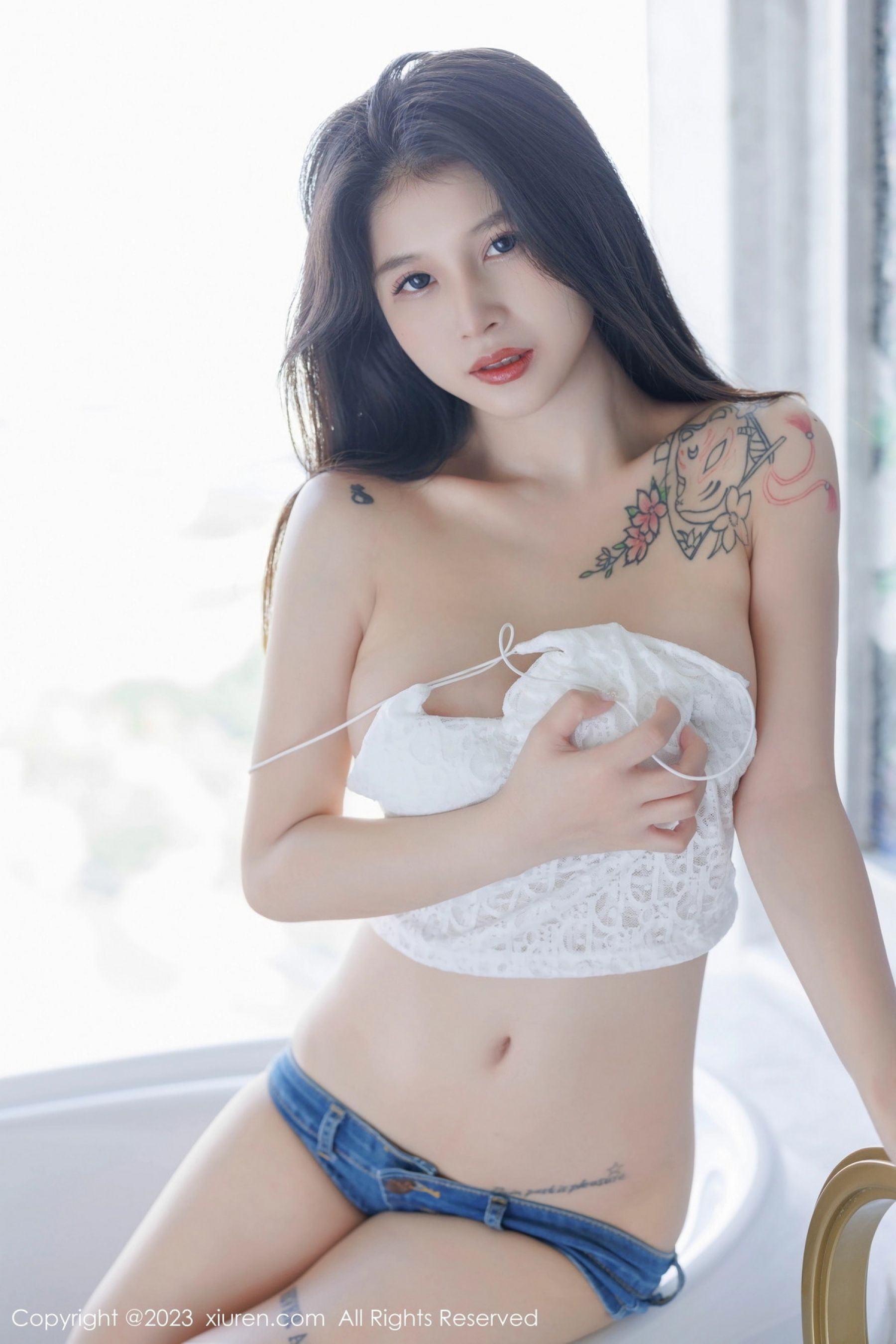 Vol. 7552 灵诗怡 | Page 4