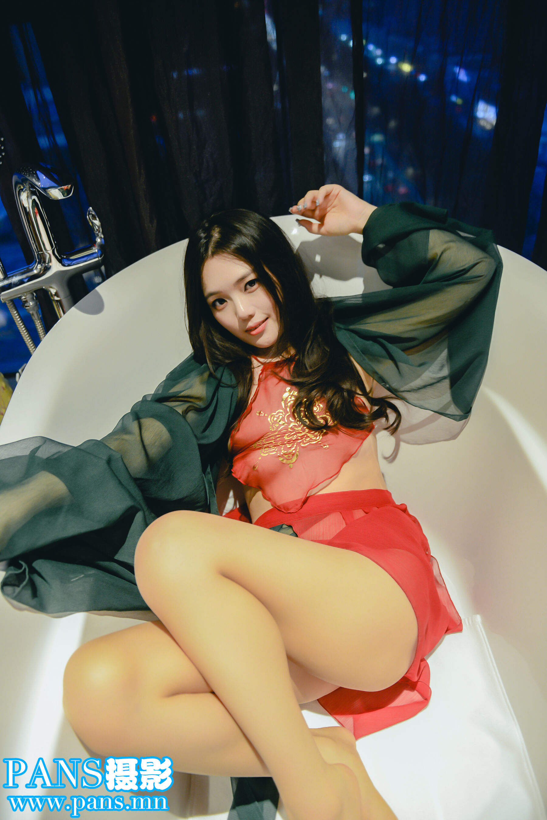 Vol. 324 李沫 | Page 2