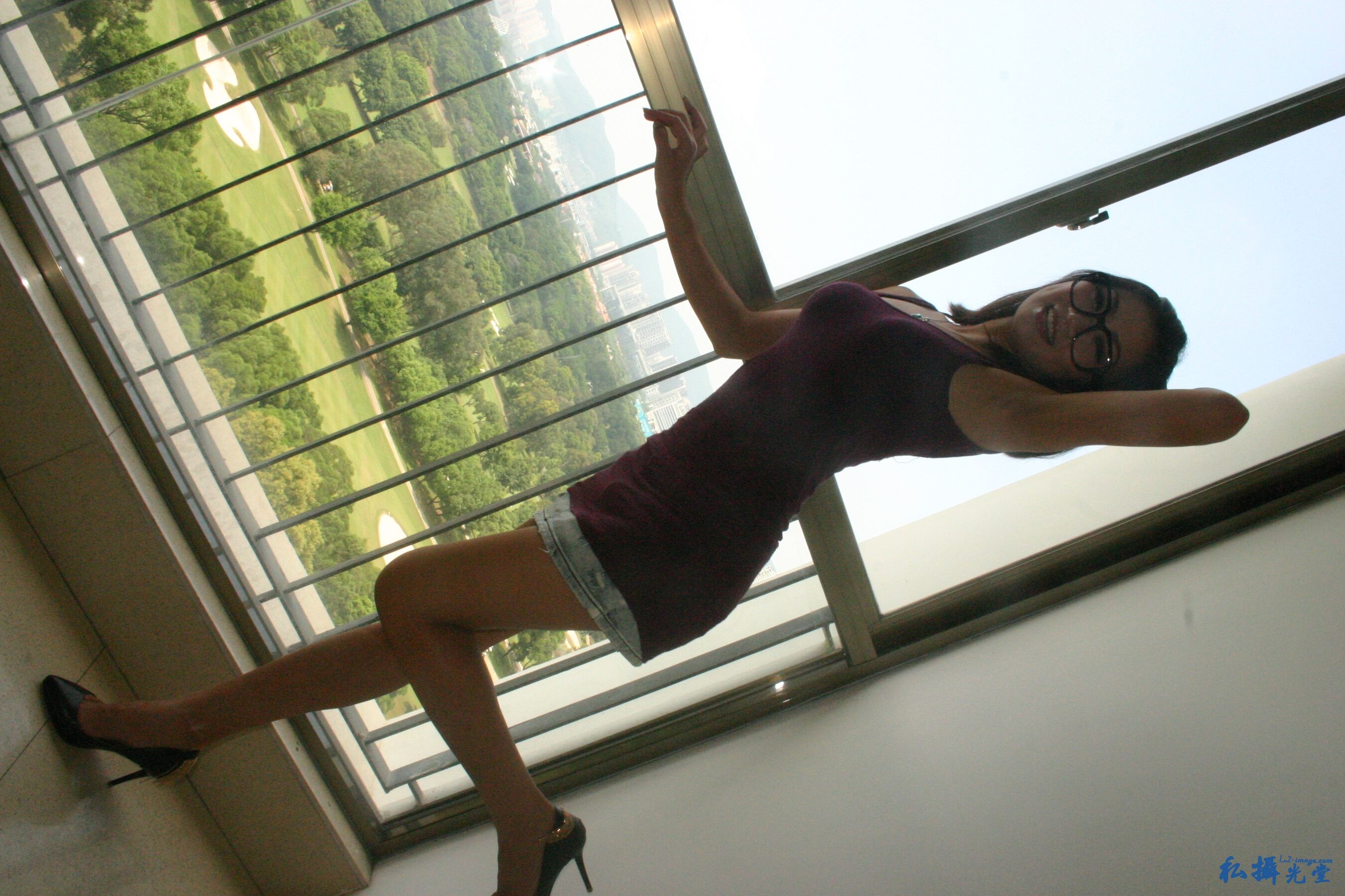 国模瑞丽大尺度人体私拍套图 | Page 4