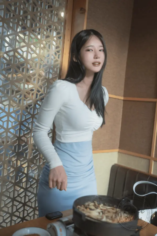 Vol. 244 Yeha（예하）《Kidnapped Basement Office Girl》 | Page 2