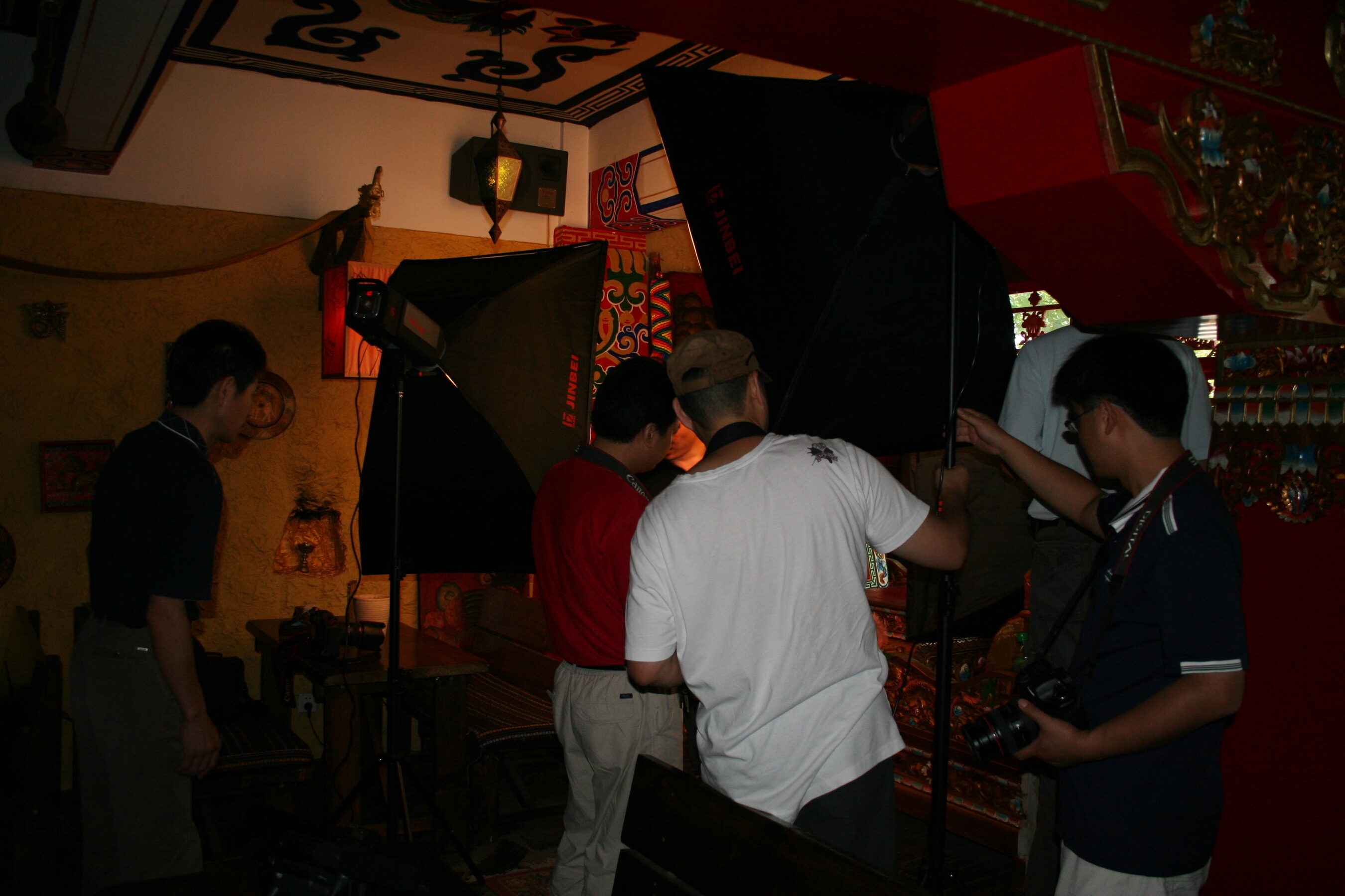 国模晶晶人体私拍套图 | Page 2