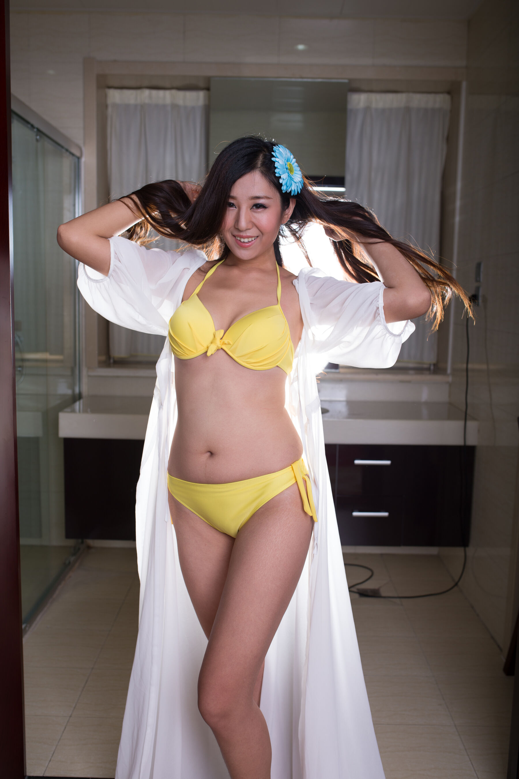 国模欣欣性感写真套图 | Page 5