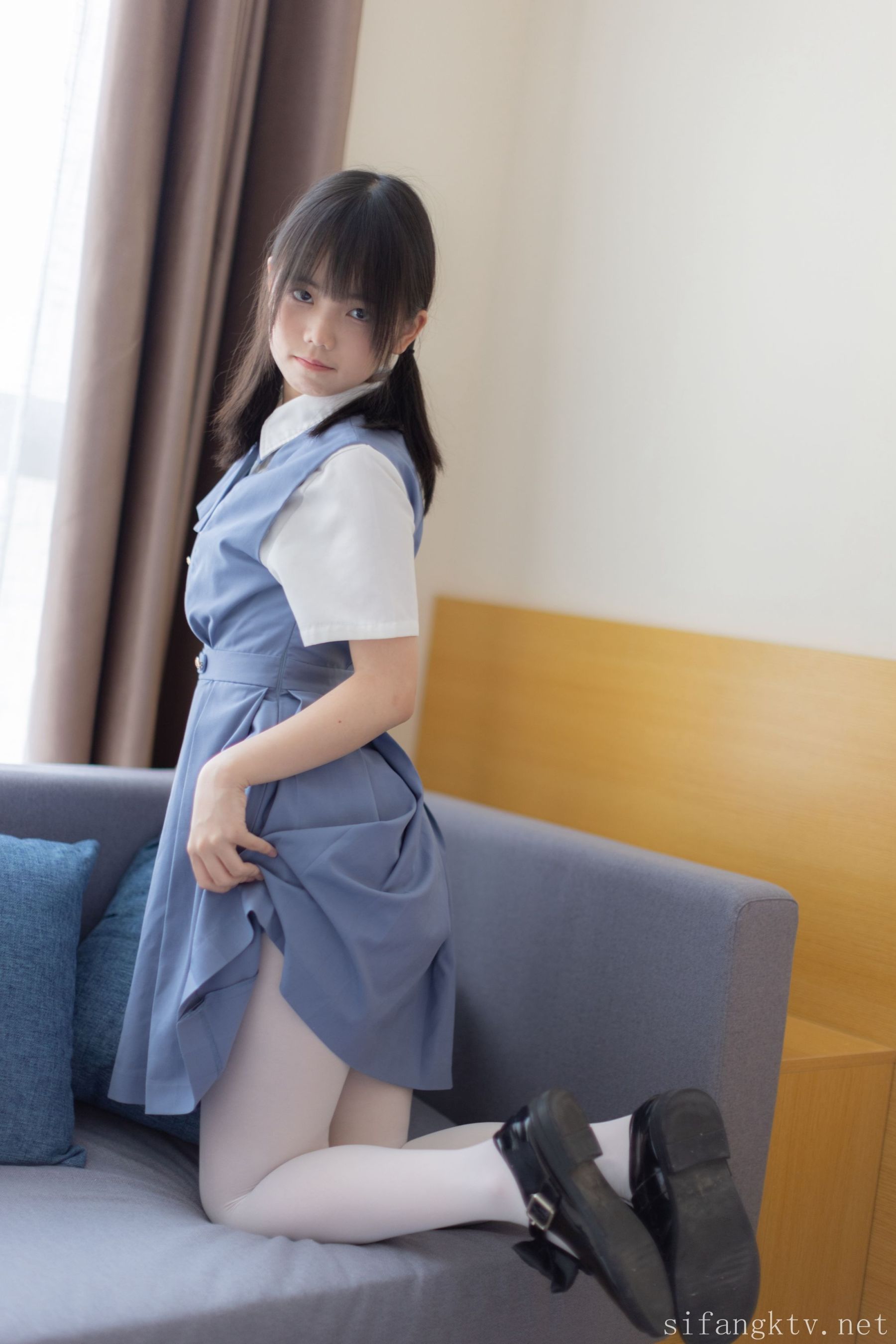 小鱼《捆绑》 | Page 2