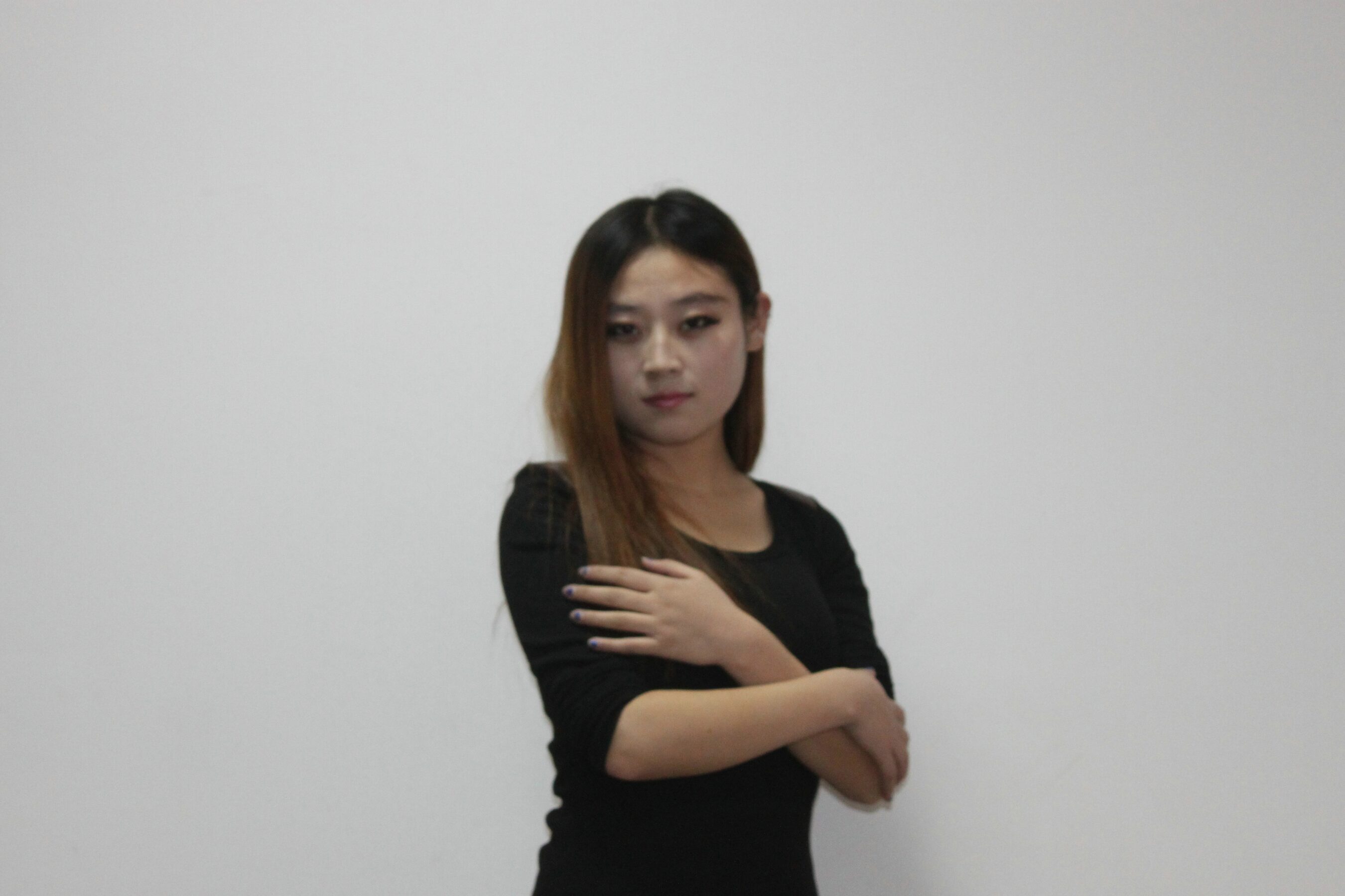 国模小魔女人体私拍套图 | Page 2