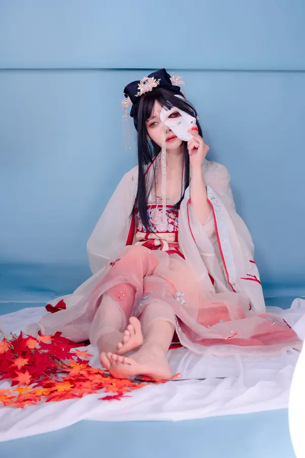草莓羽衣《绯云彤霞》 | Page 5