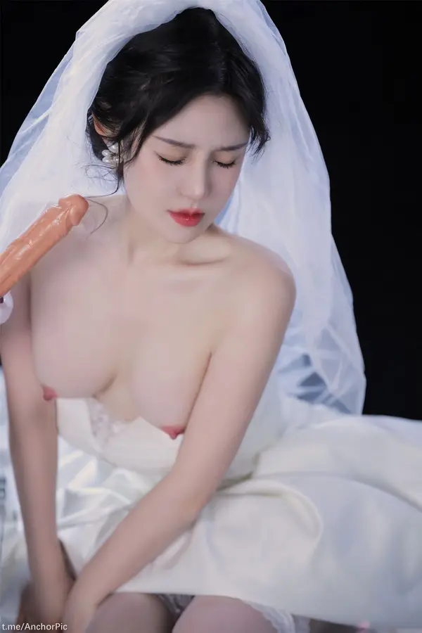 桃暖酱《婚纱》 | Page 4