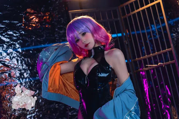 咬人小小兔《Mask Girl Luna》 | Page 2