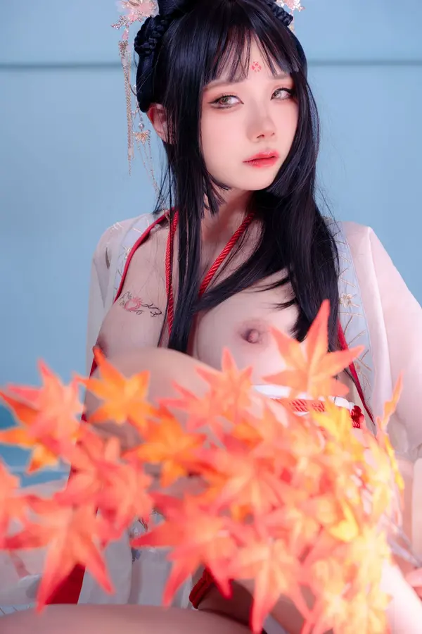 草莓羽衣《绯云彤霞》 | Page 4