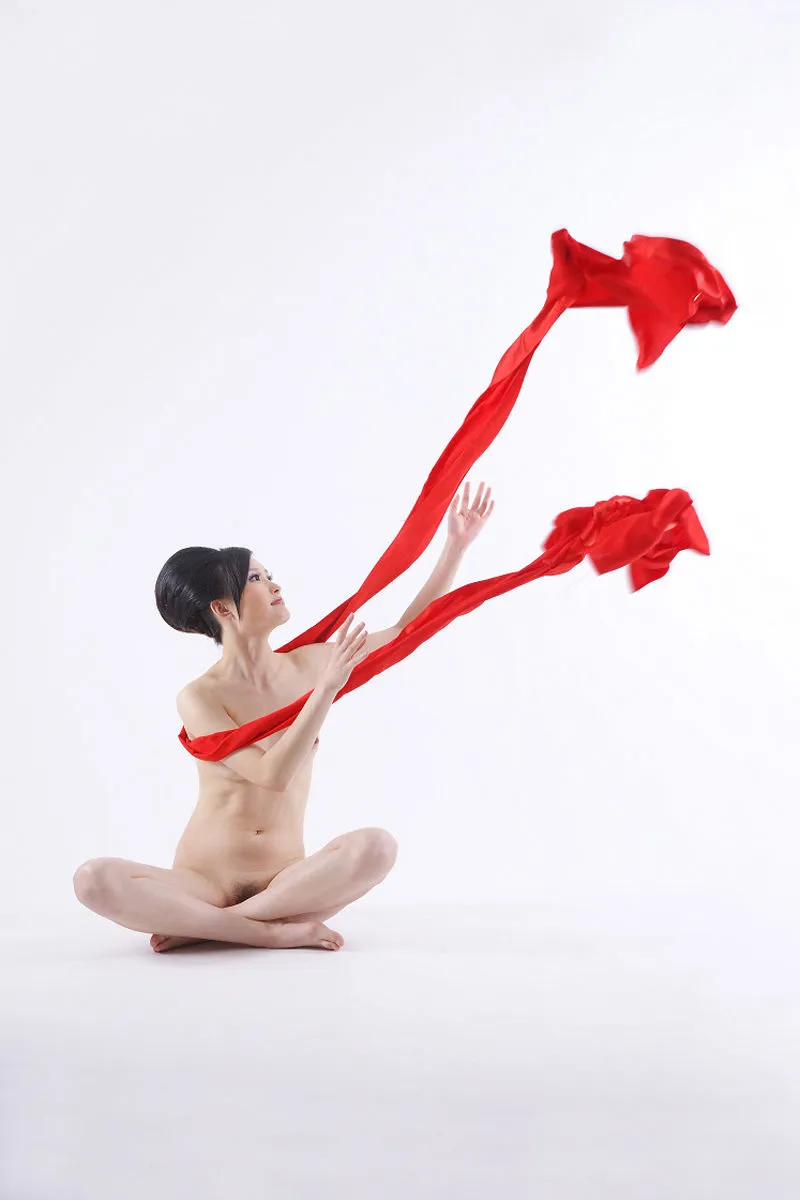 国模亚美人体私拍套图 | Page 2