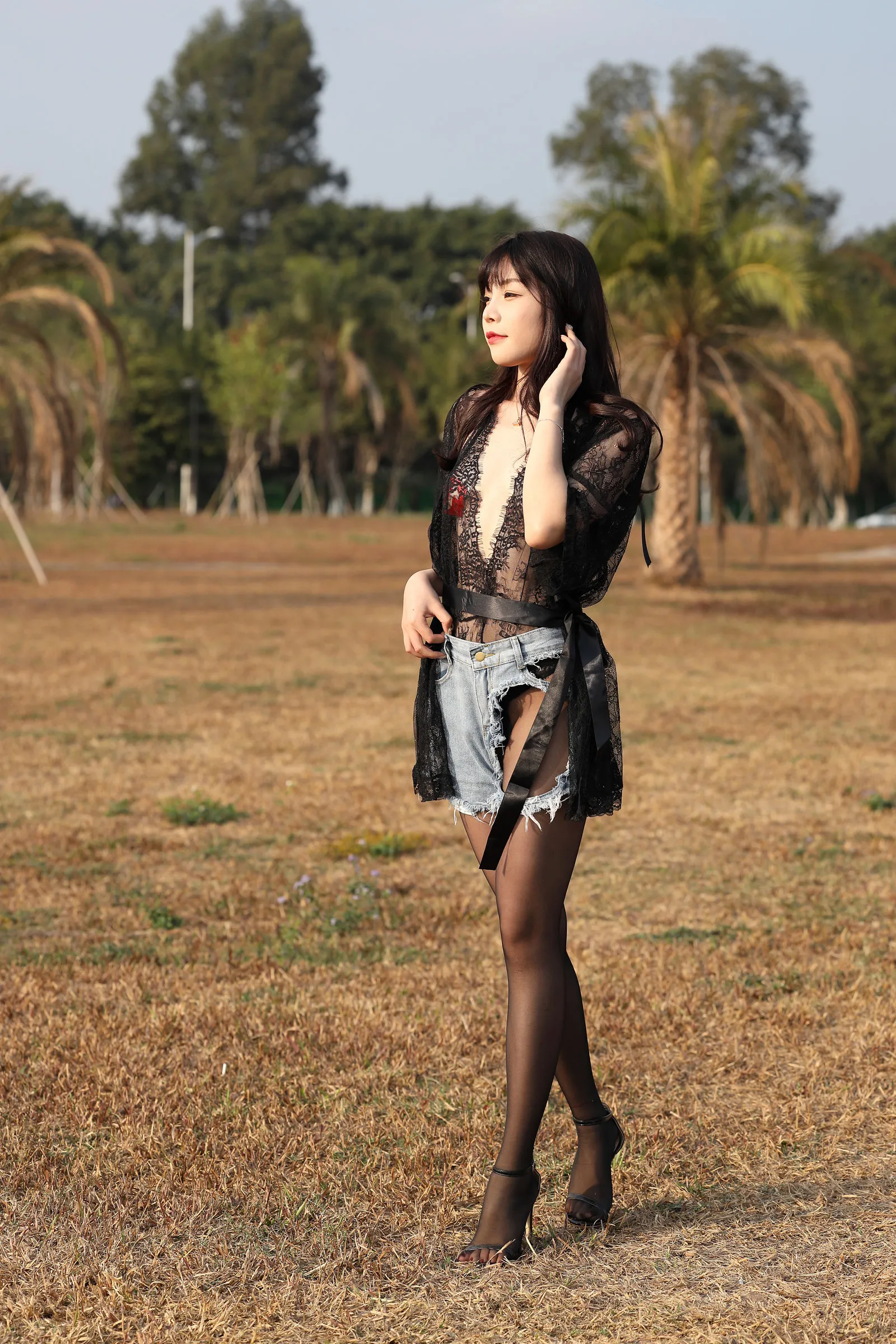 【魔镜街拍】芝芝booty《黑色蕾丝》 | Page 3