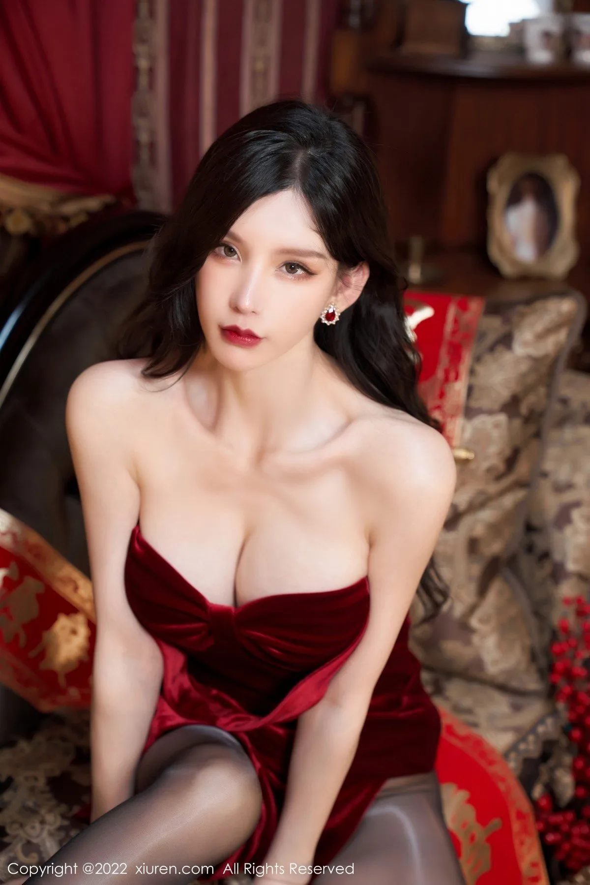 Vol. 4545 周於希Sally | Page 4