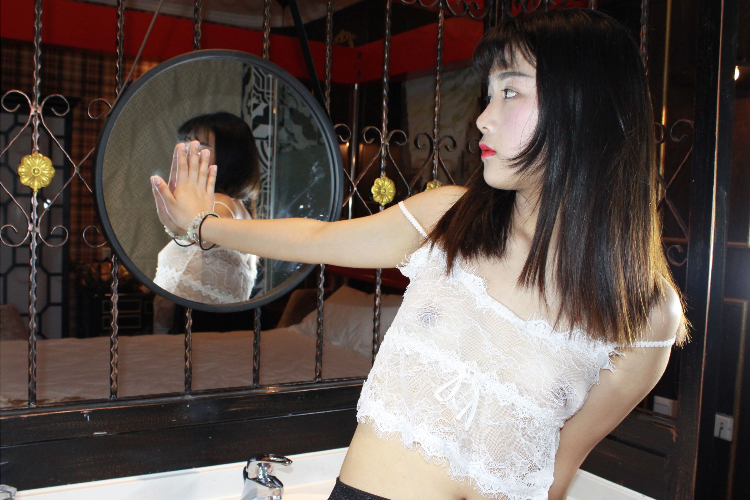 国模蓝齐儿人体私拍套图 | Page 5