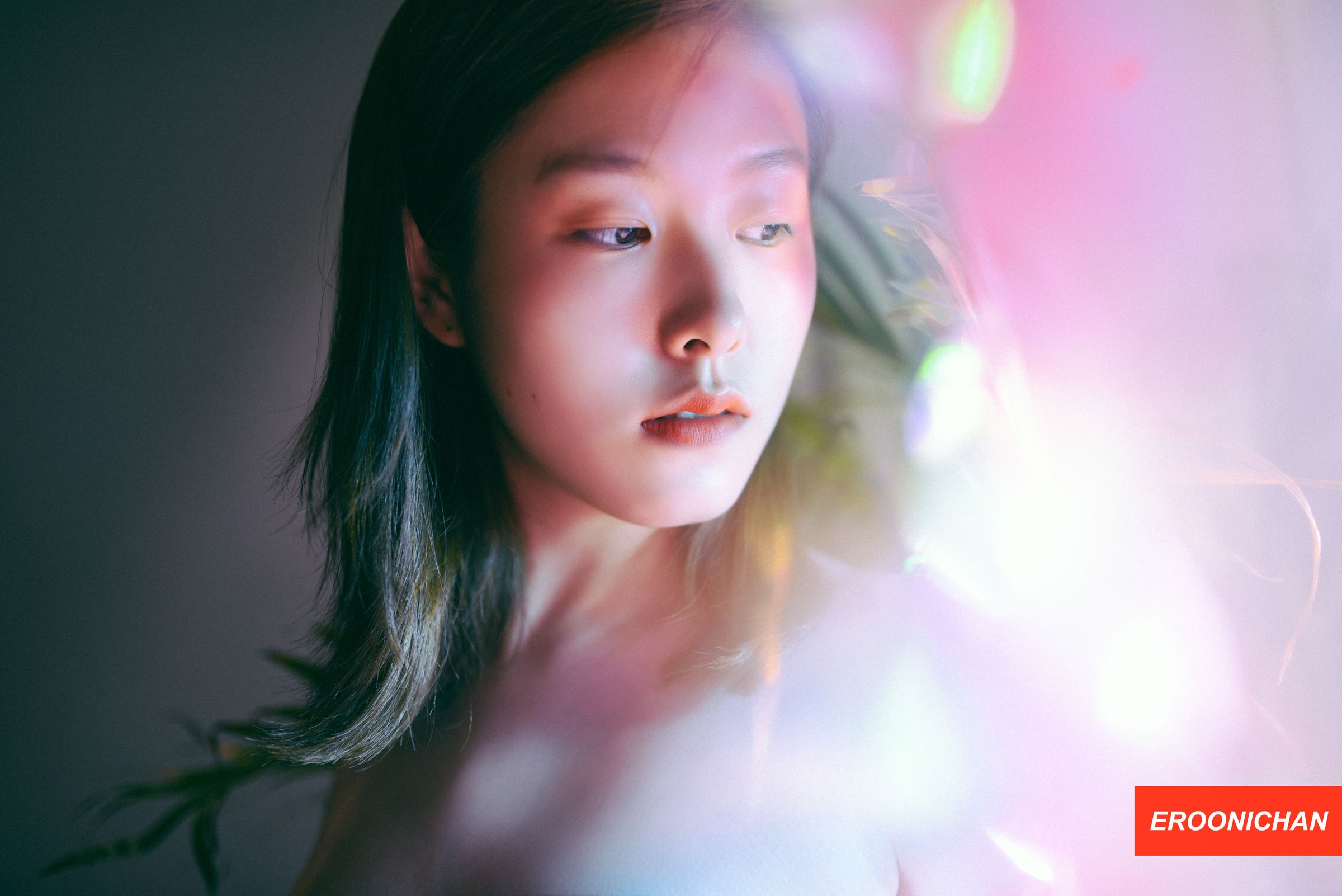EROONICHAN 8月订阅