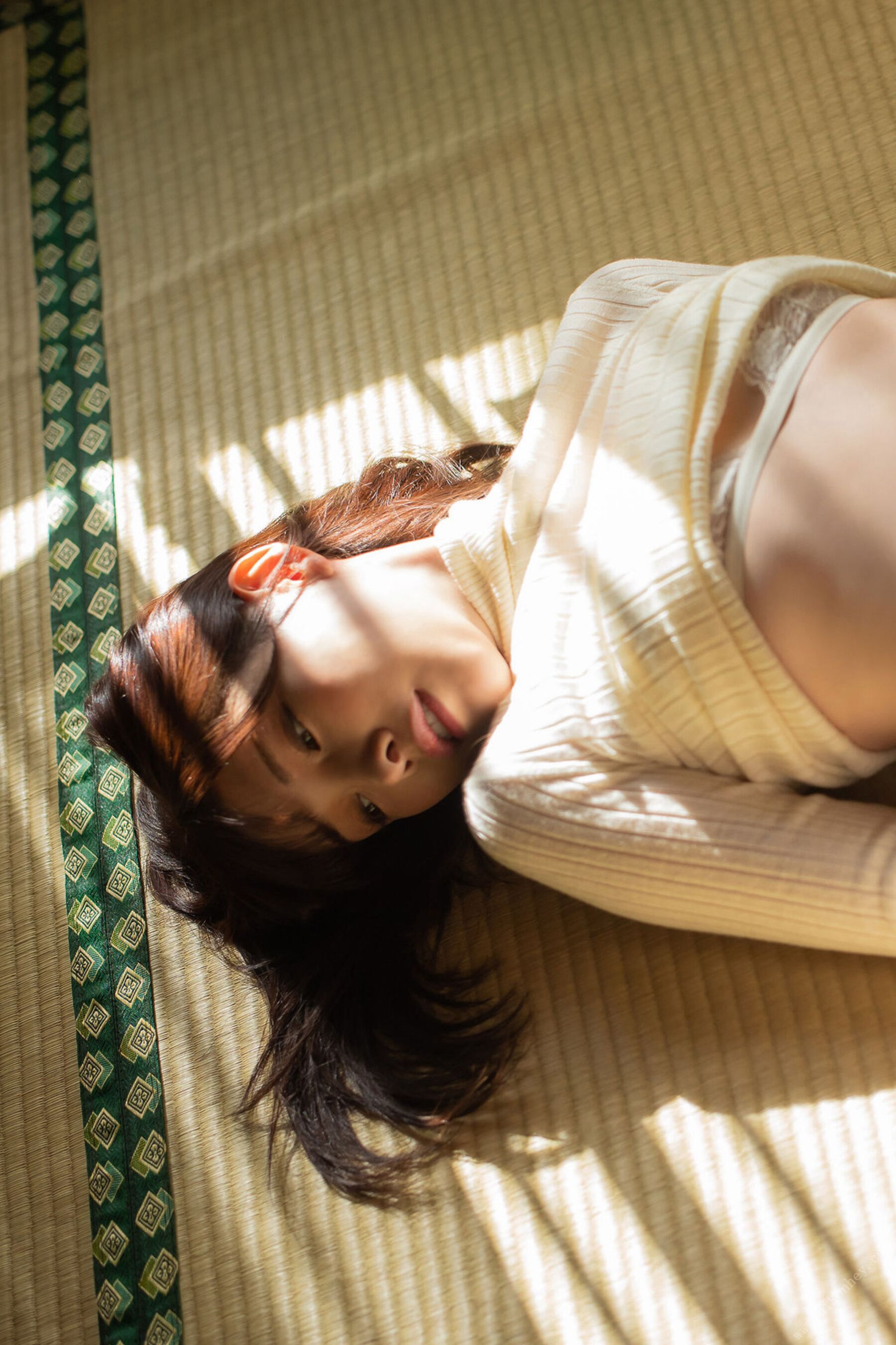 新有菜《シン・ありな》 | Page 4