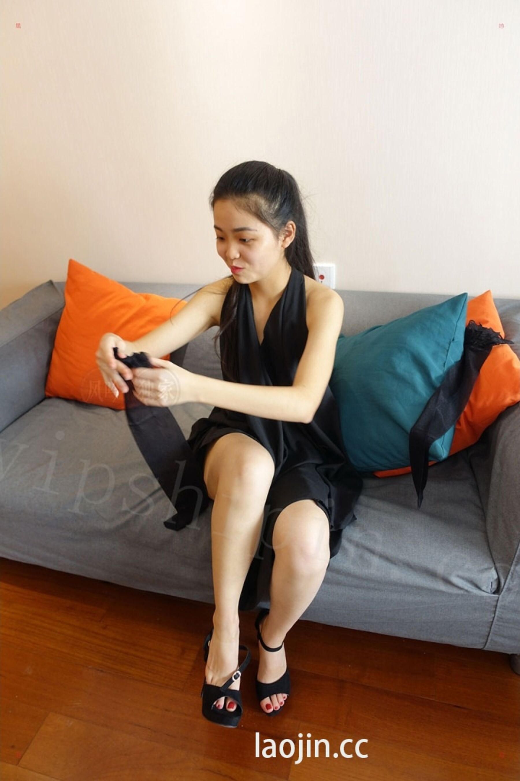 国模冉玥玥大尺度人体套图 | Page 2