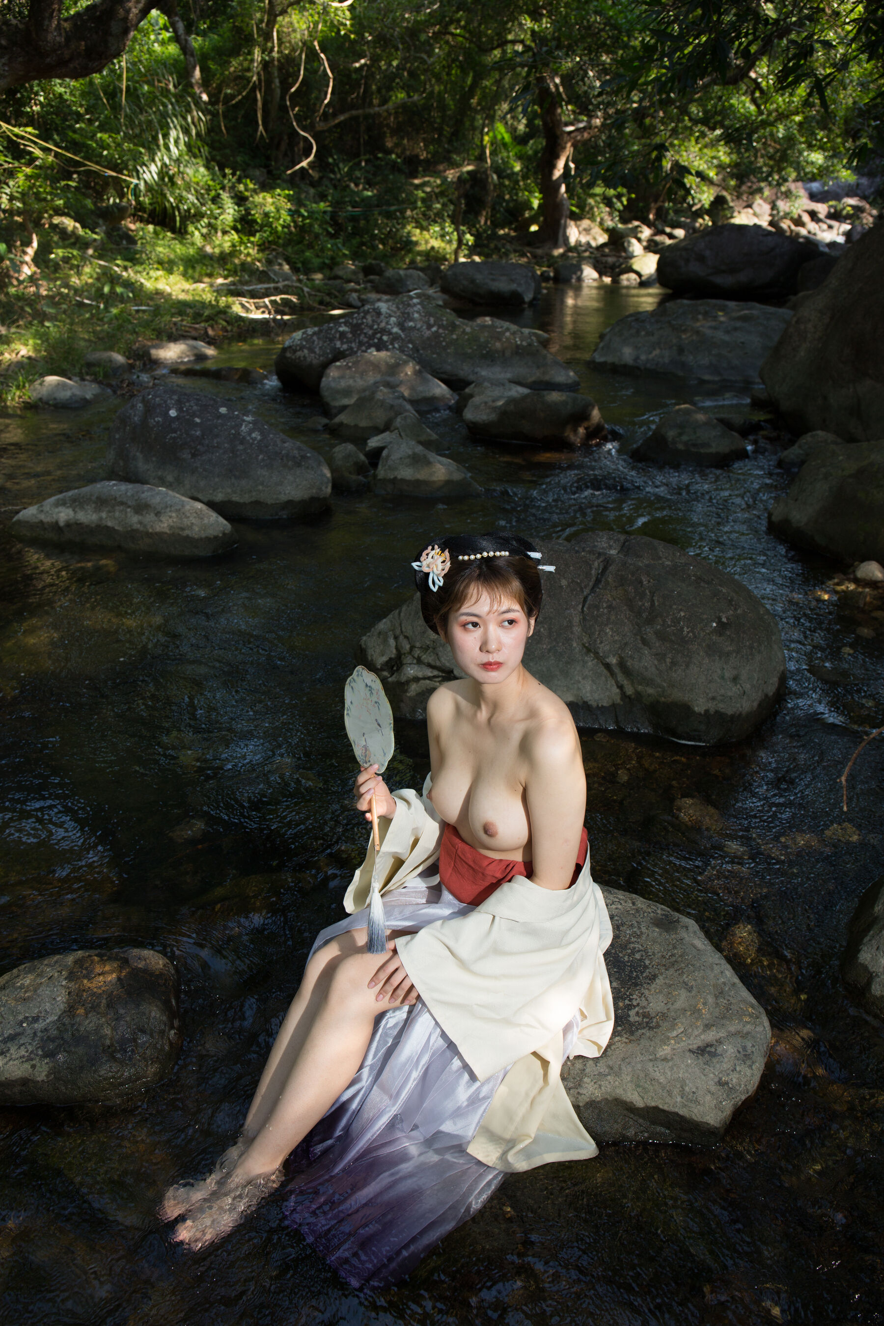 国模林子遥人体私拍套图 | Page 3