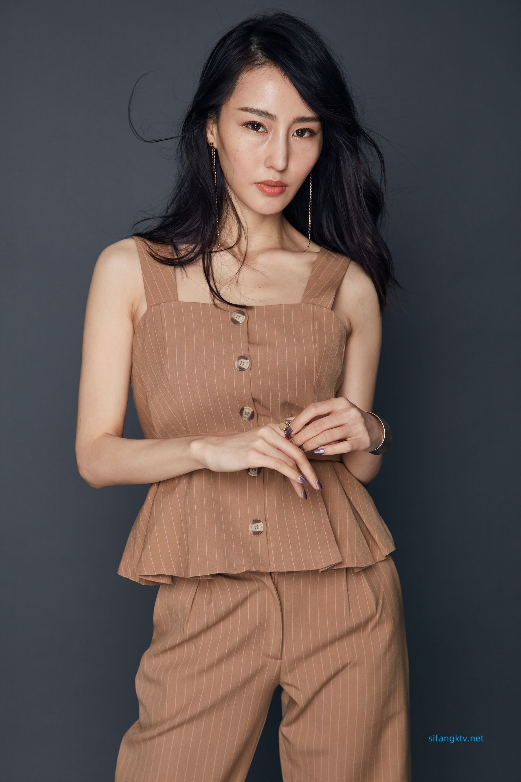 非诚勿扰女嘉宾平面模特刑星露点写真 | Page 2