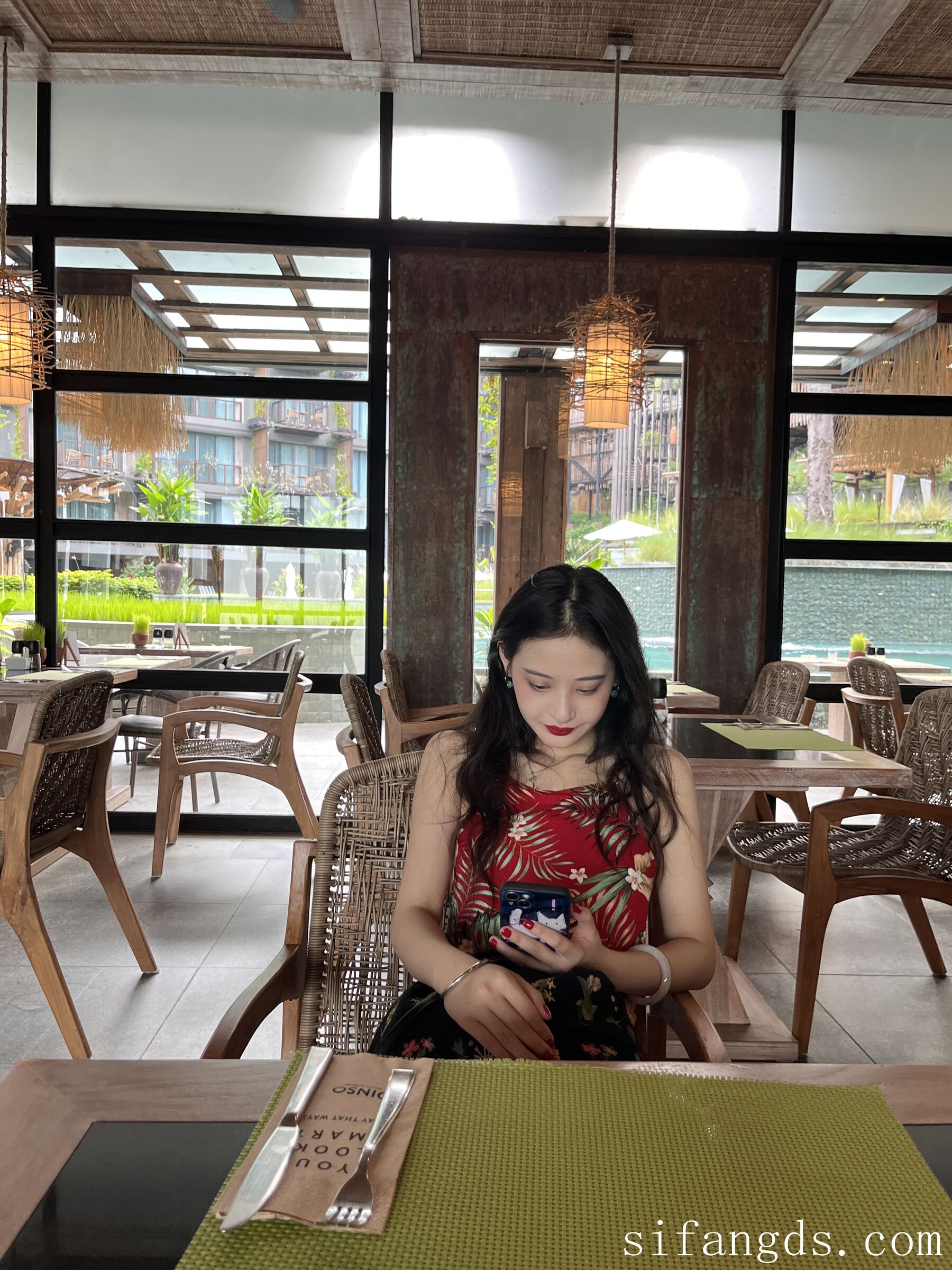 茂木希子《普吉岛旅拍·花絮》 | Page 5