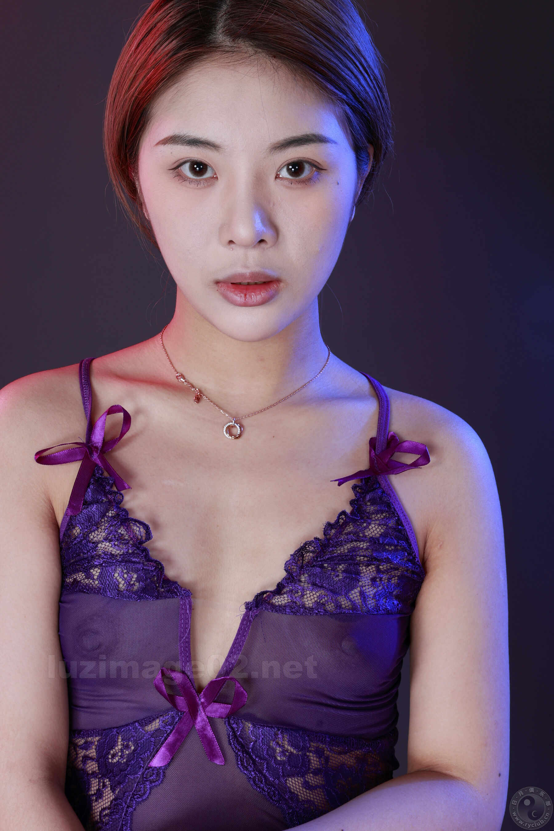 国模小格人体私拍套图 | Page 2