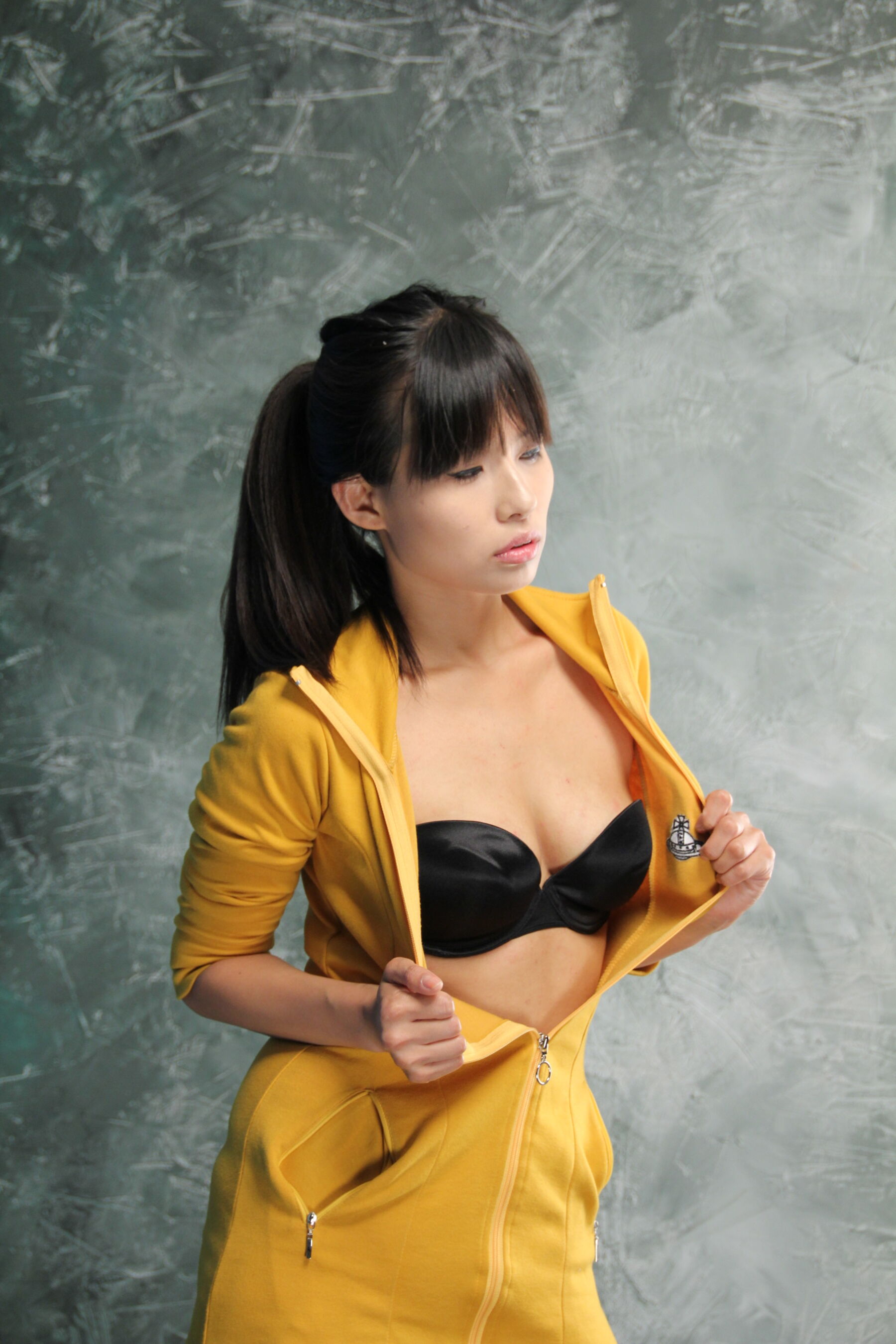 韩模 맥심녀 大尺度人体私拍套图 | Page 2