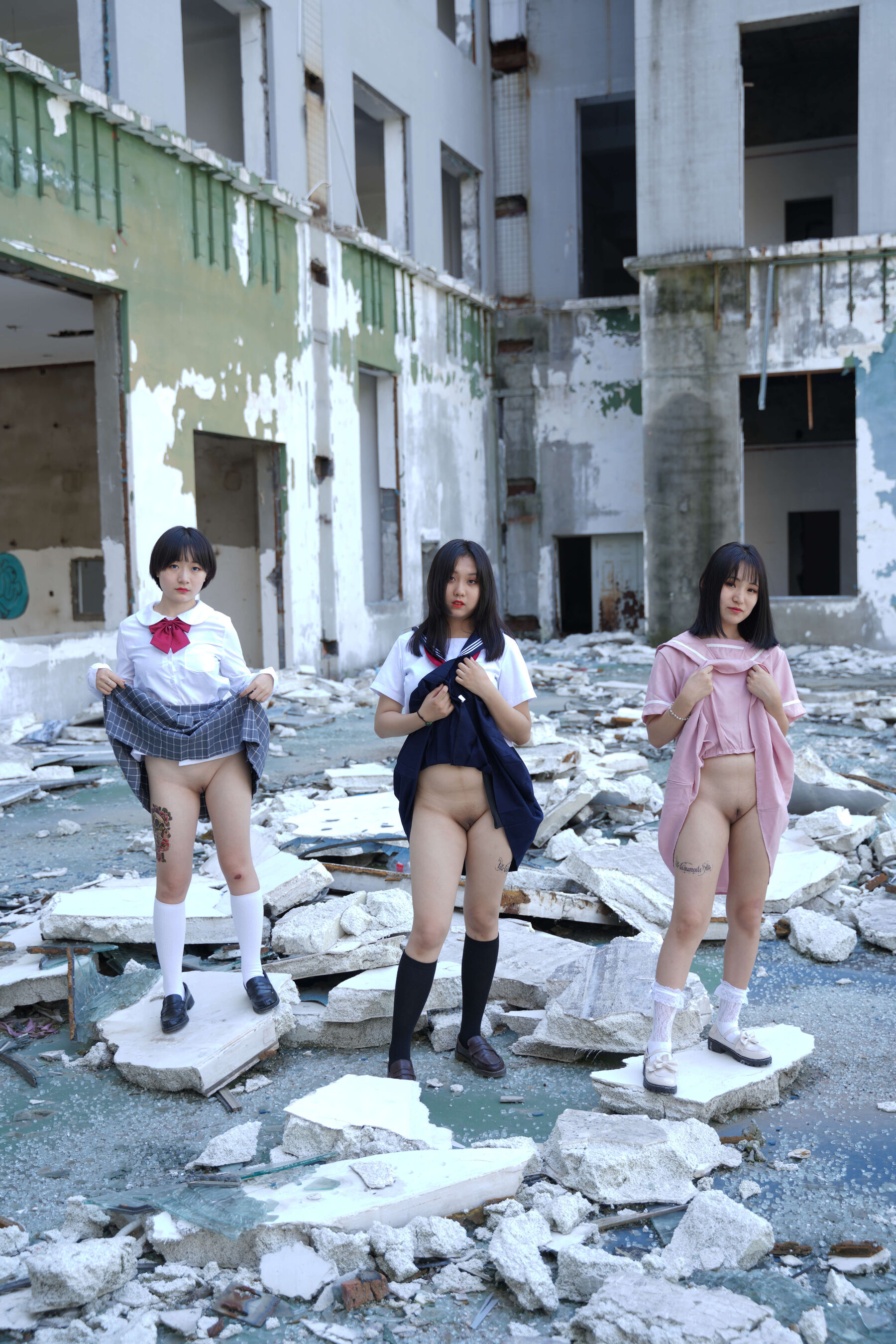 国模罗罗&天天&齐齐大尺度人体私拍套图 | Page 5