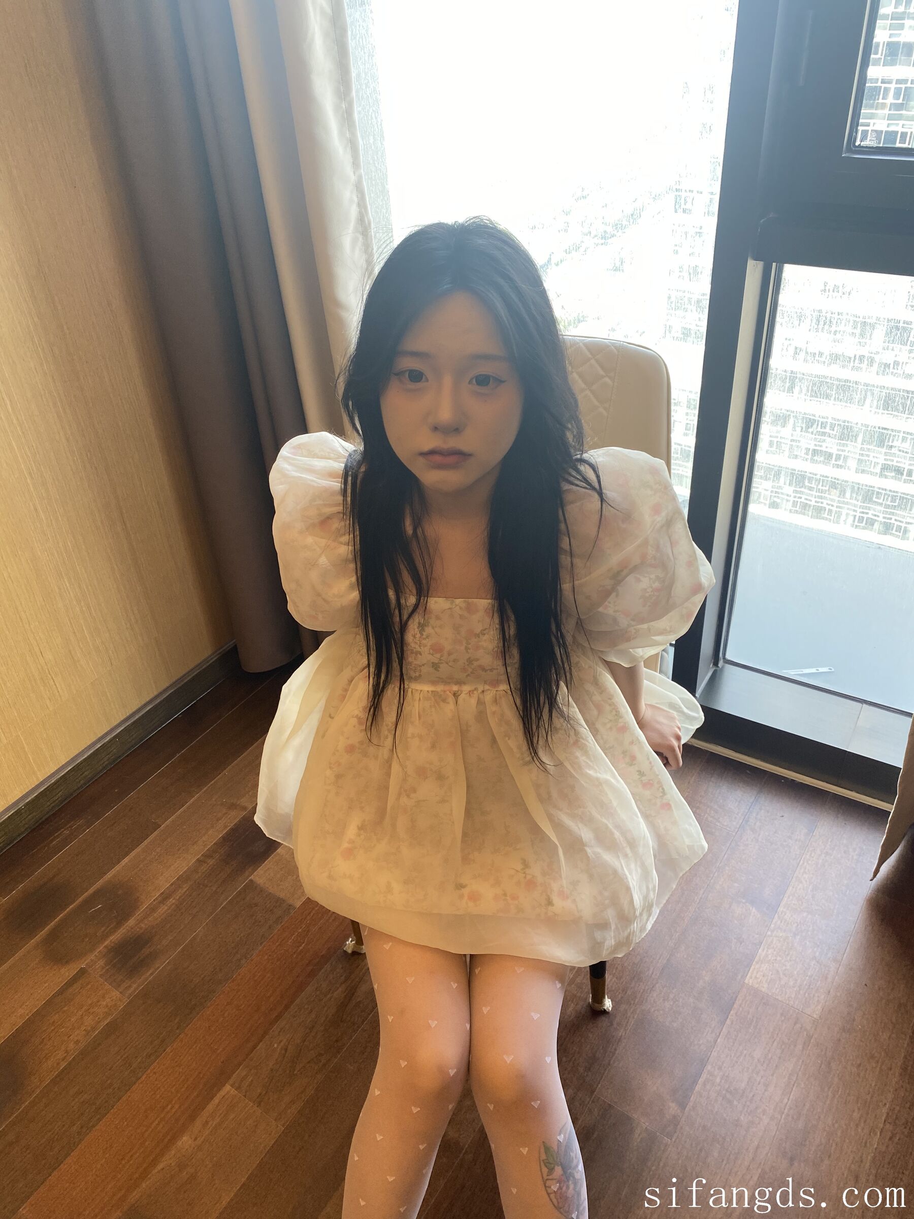 国模婉婉大尺度人体私拍套图 | Page 3