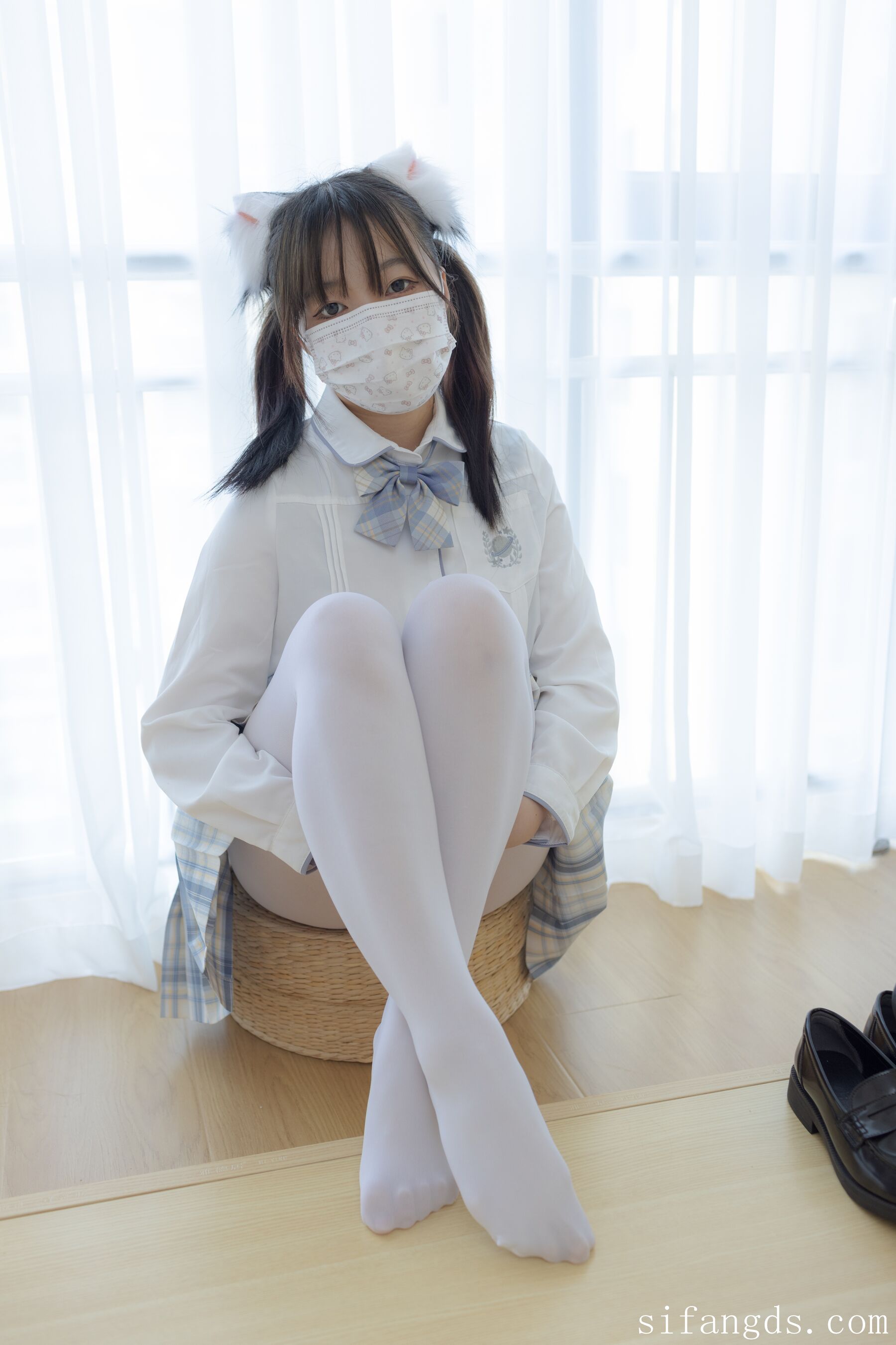 未流出美尻巨乳萝莉捆绑调教 | Page 2