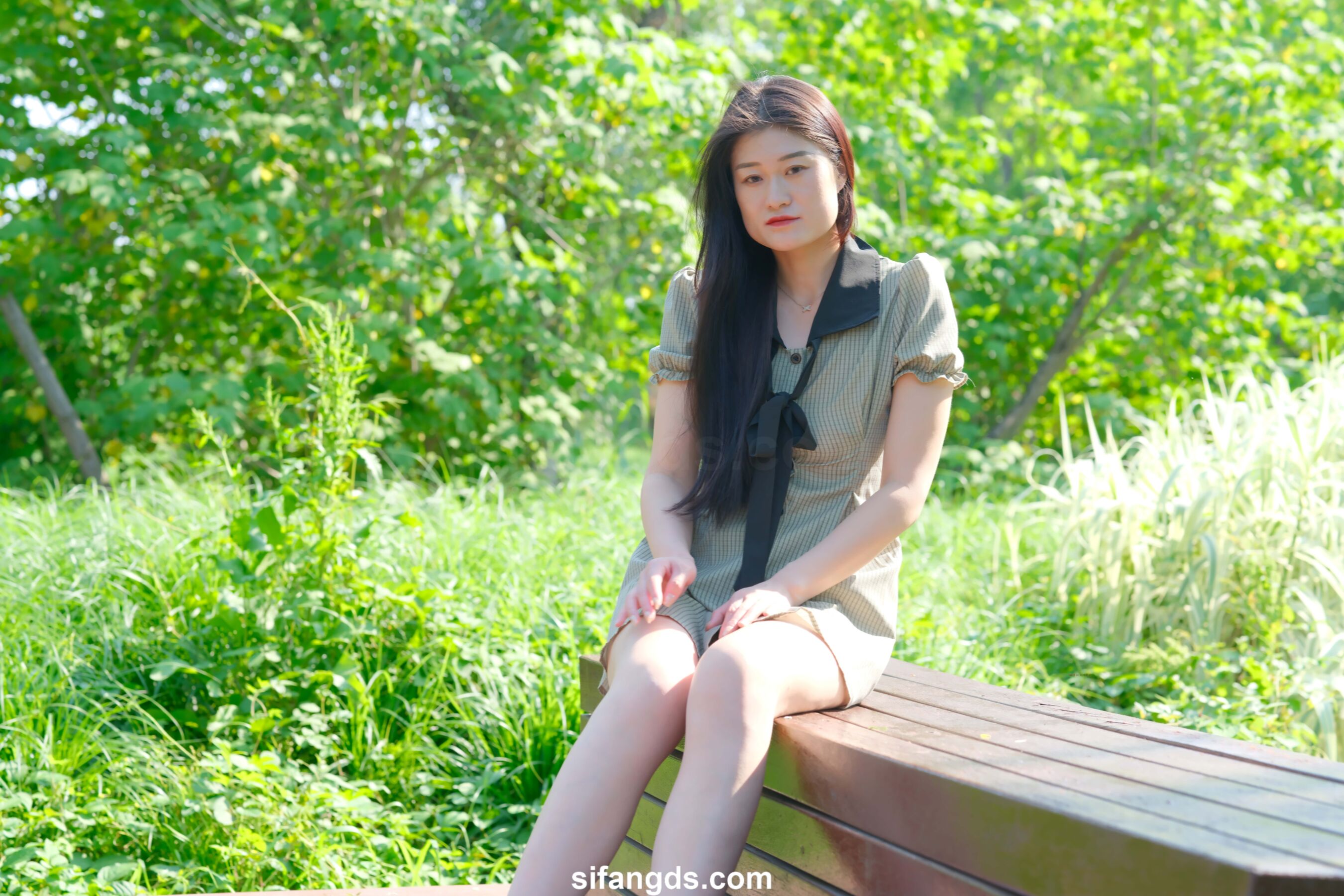 国模南栅大尺度人体私拍套图 | Page 5